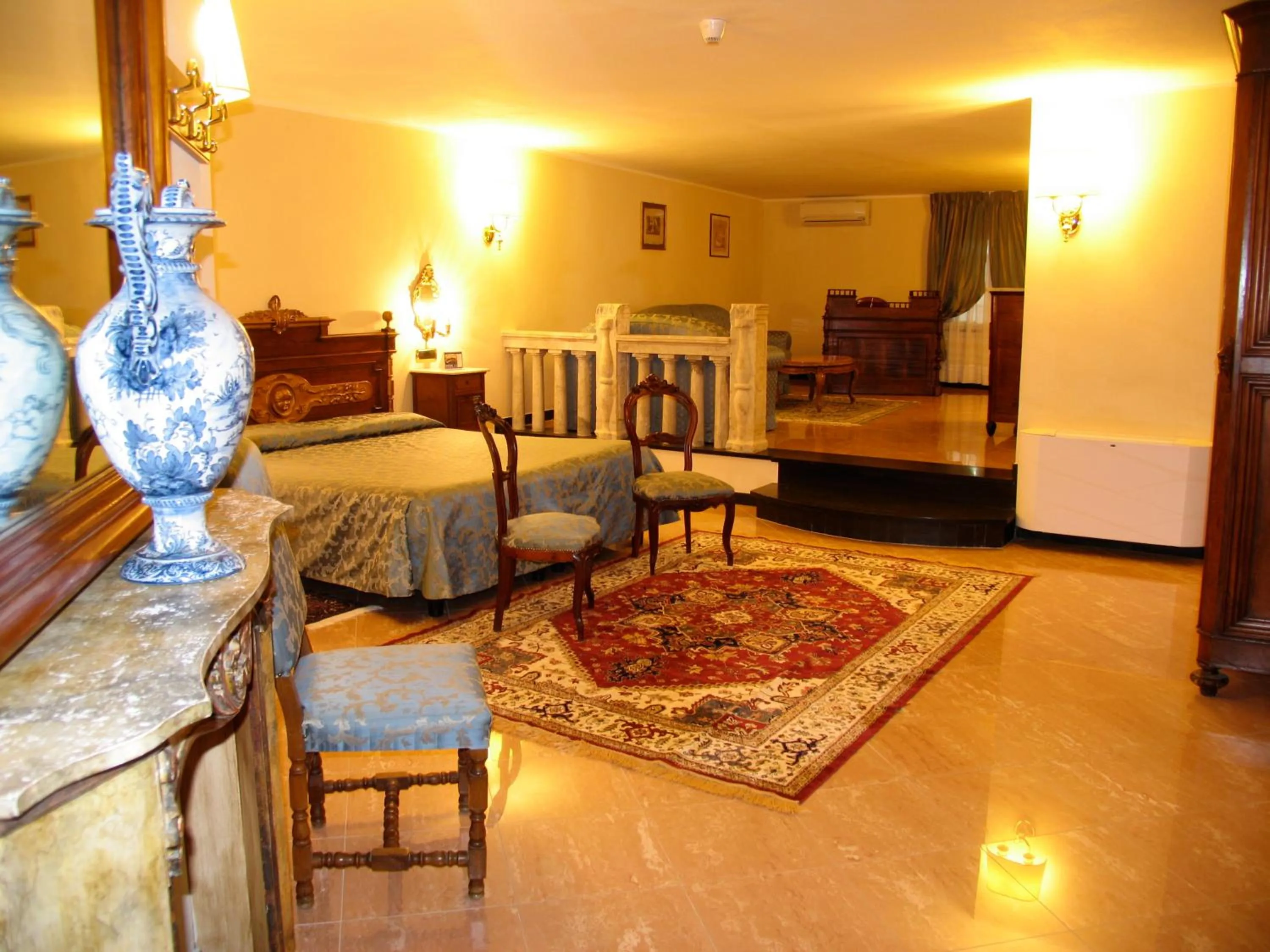 Photo of the whole room in Hotel Due Mari