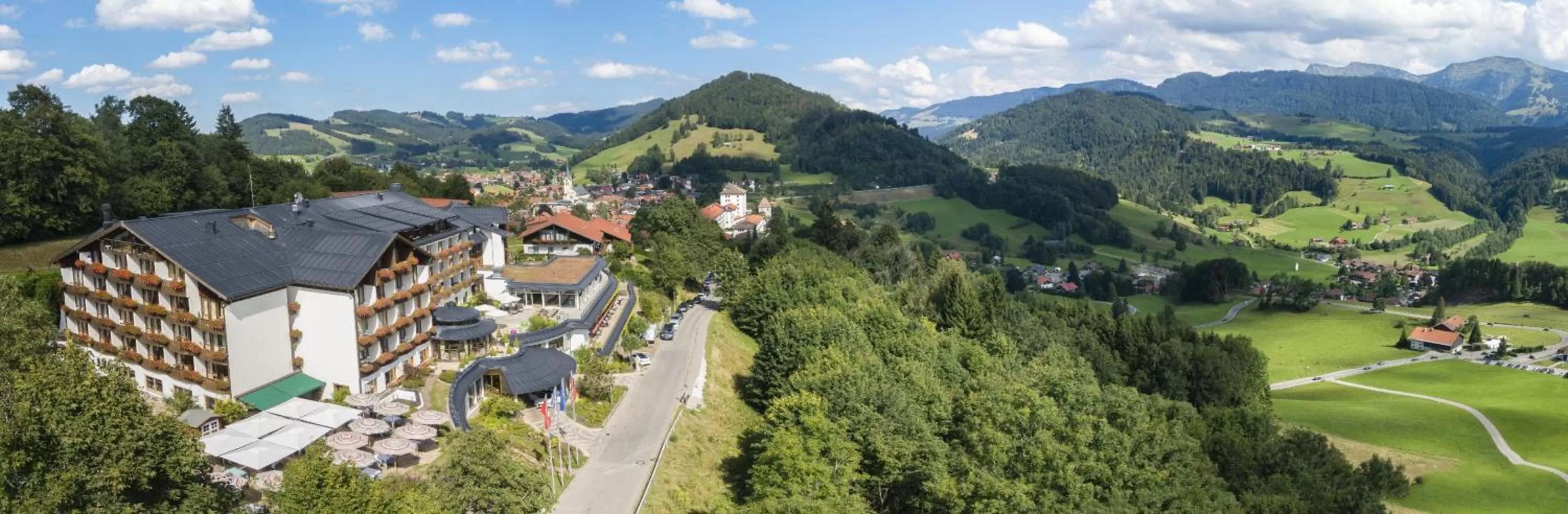 Bird's eye view in Allgäu Sonne