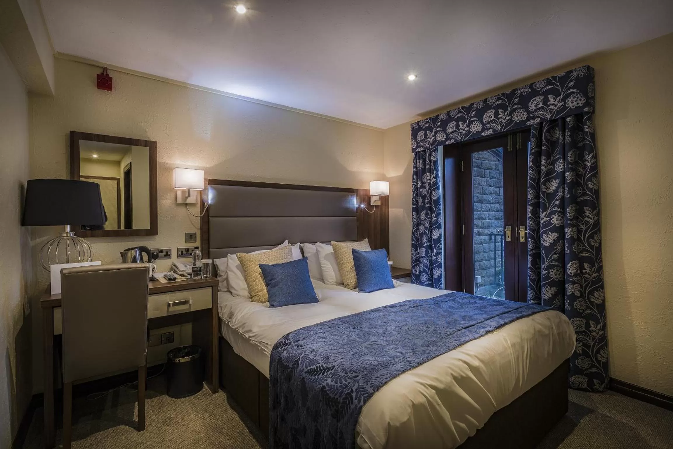 Bed in The Old Bridge Inn, Holmfirth, West Yorkshire - The Coaching Inn Group