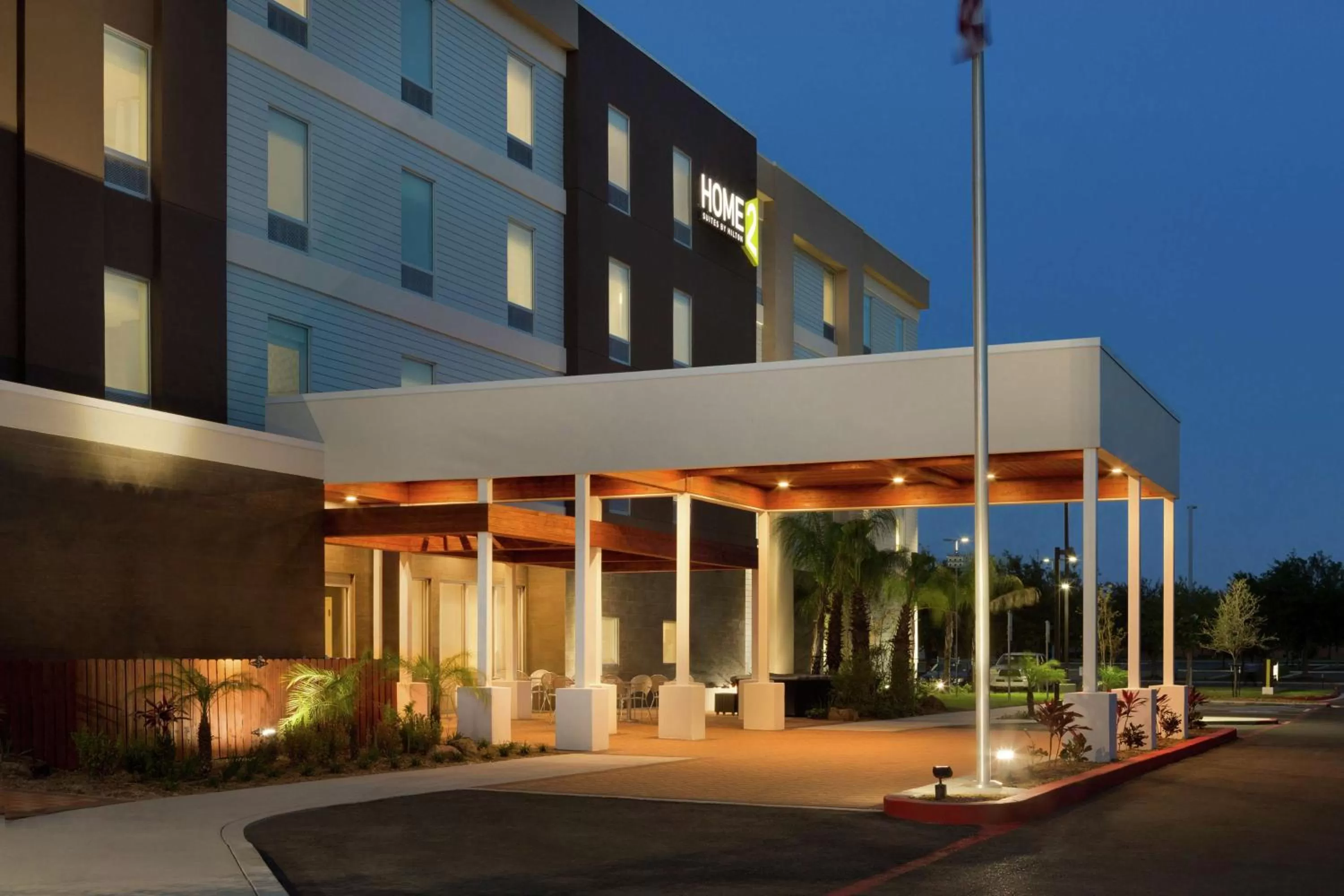 Property building in Home2 Suites By Hilton McAllen