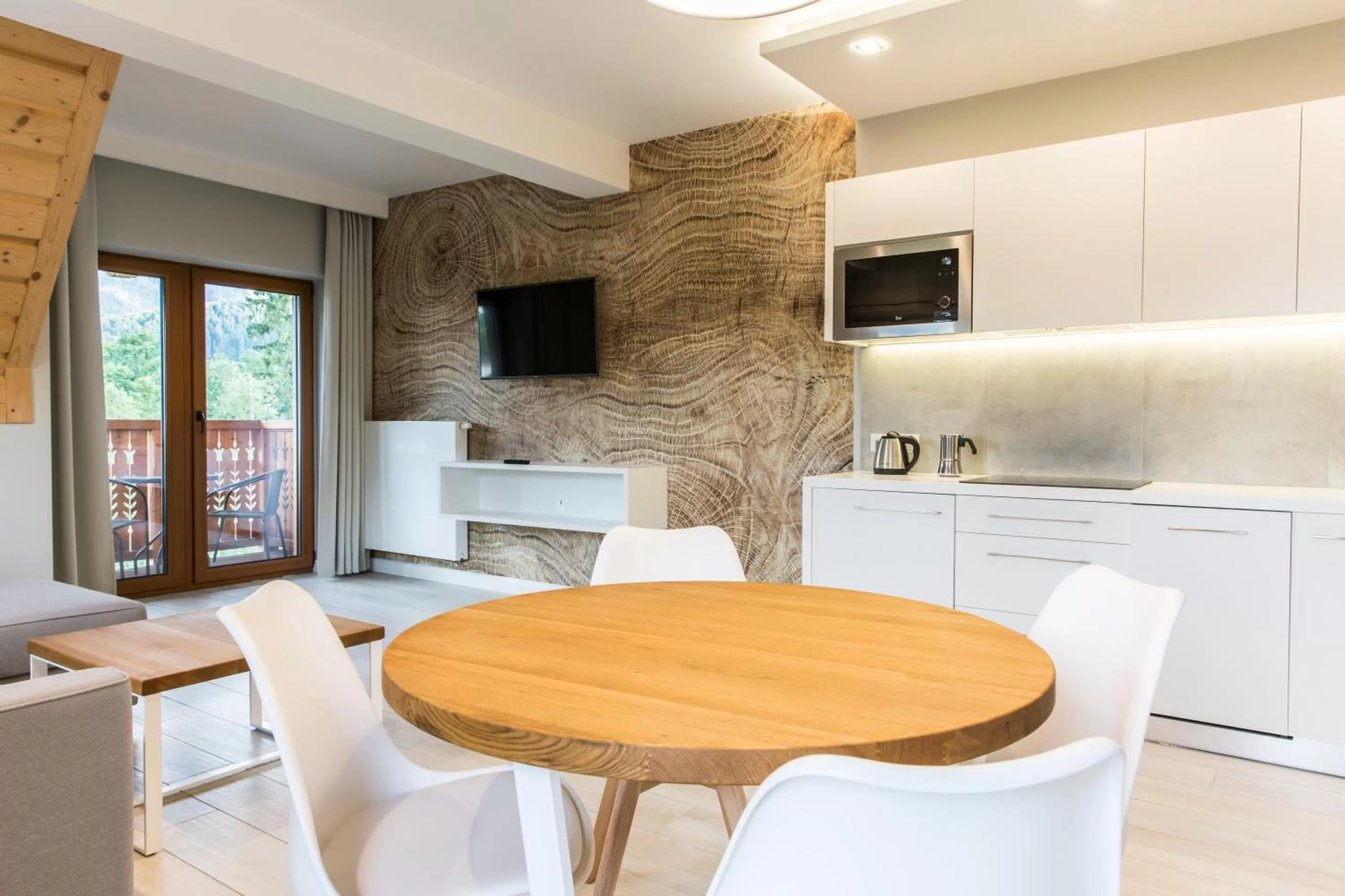 Kitchen or kitchenette in Royal Hill Residence