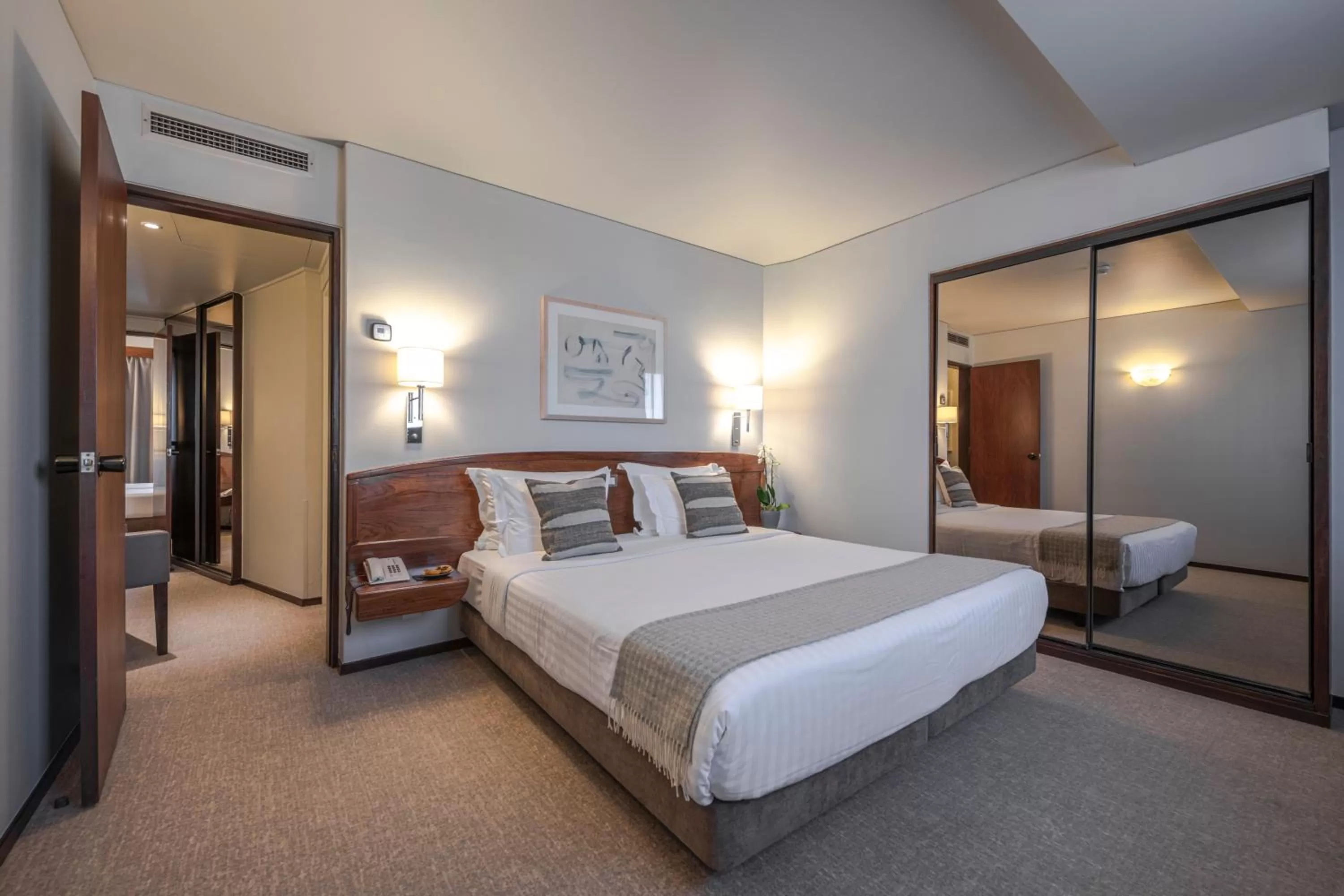 Deluxe Double or Twin Room in Hotel Dom Carlos Park