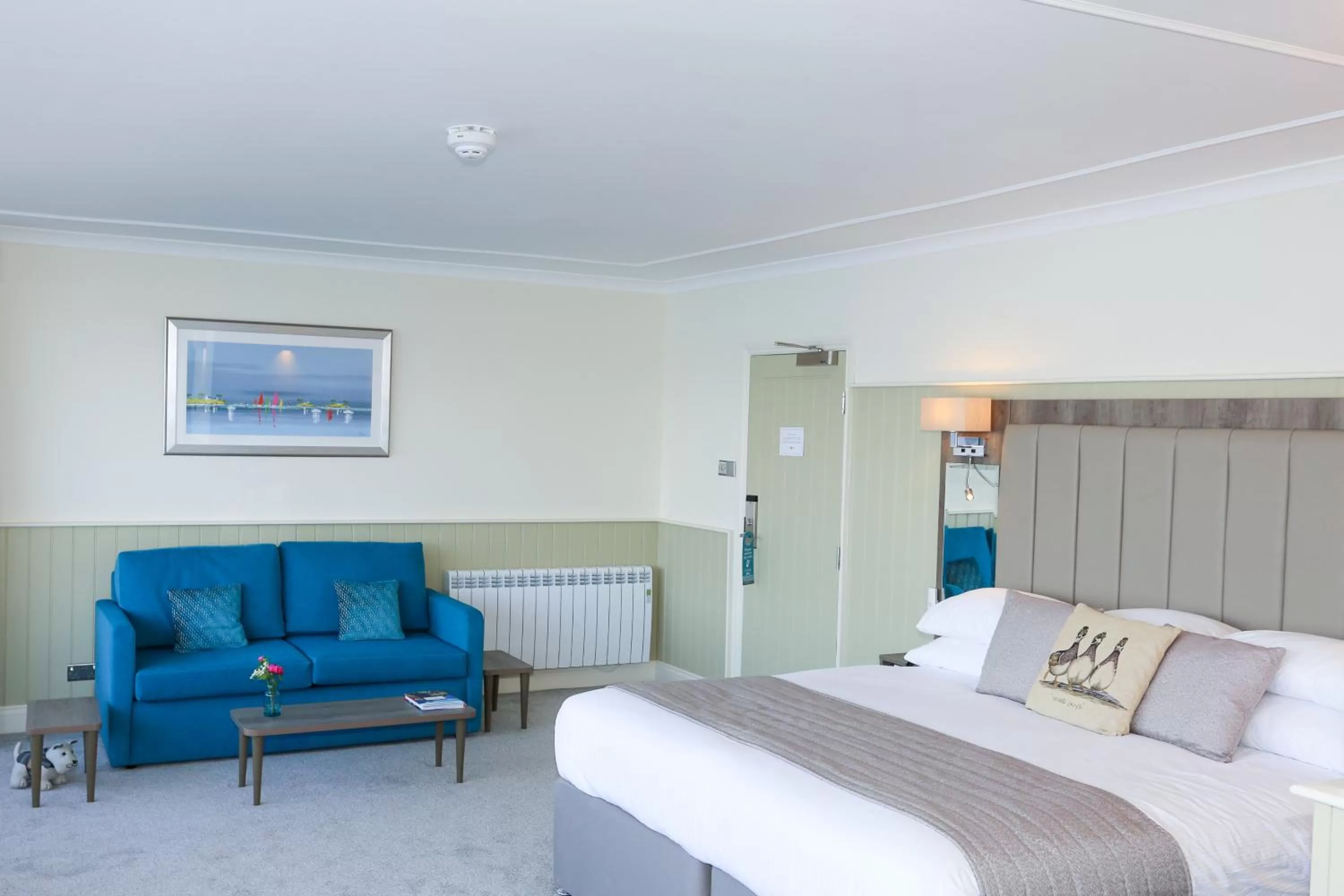 Bed in Duck Bay Hotel & Restaurant