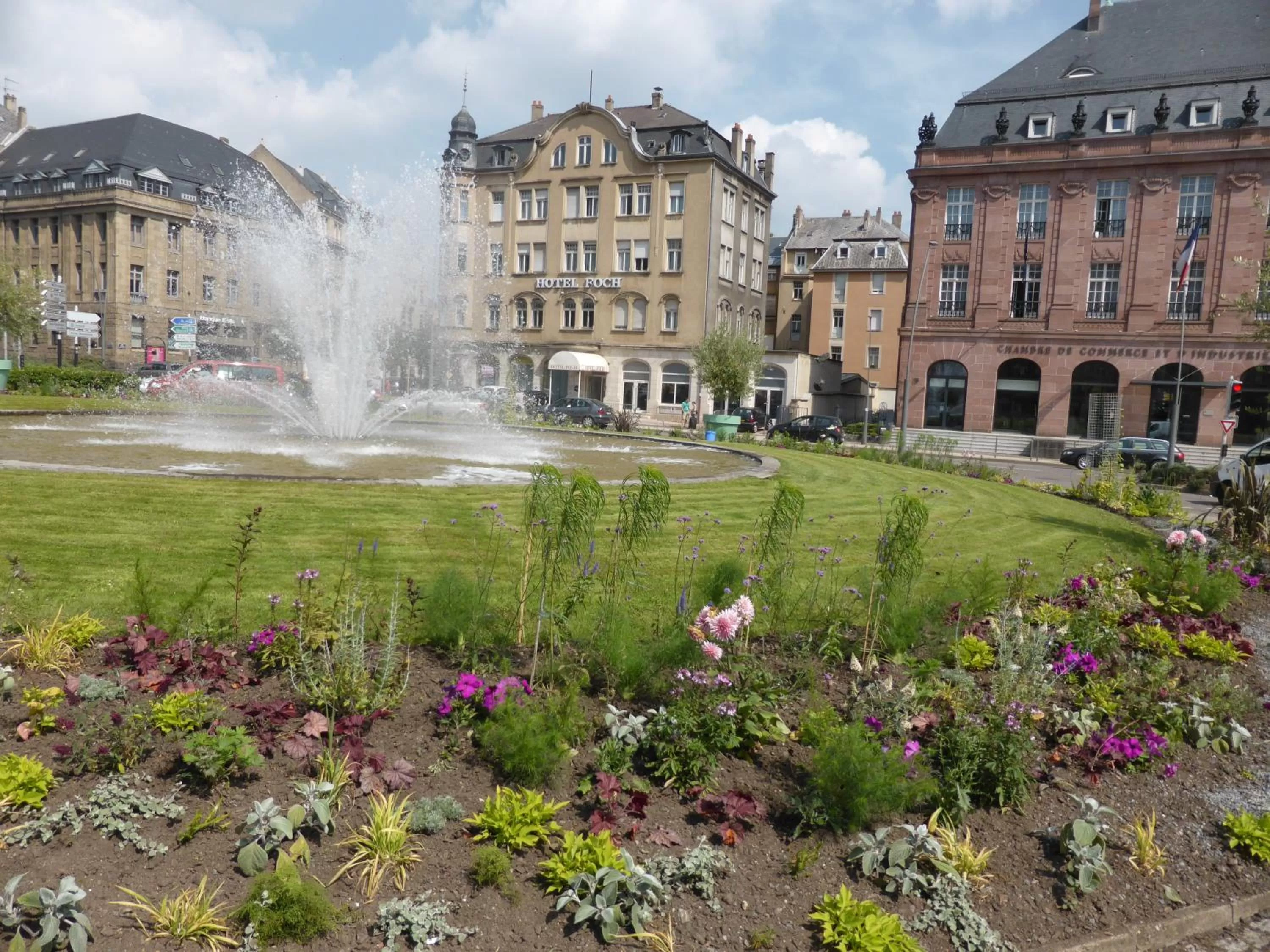 Property building in Hôtel Le Mondon Metz