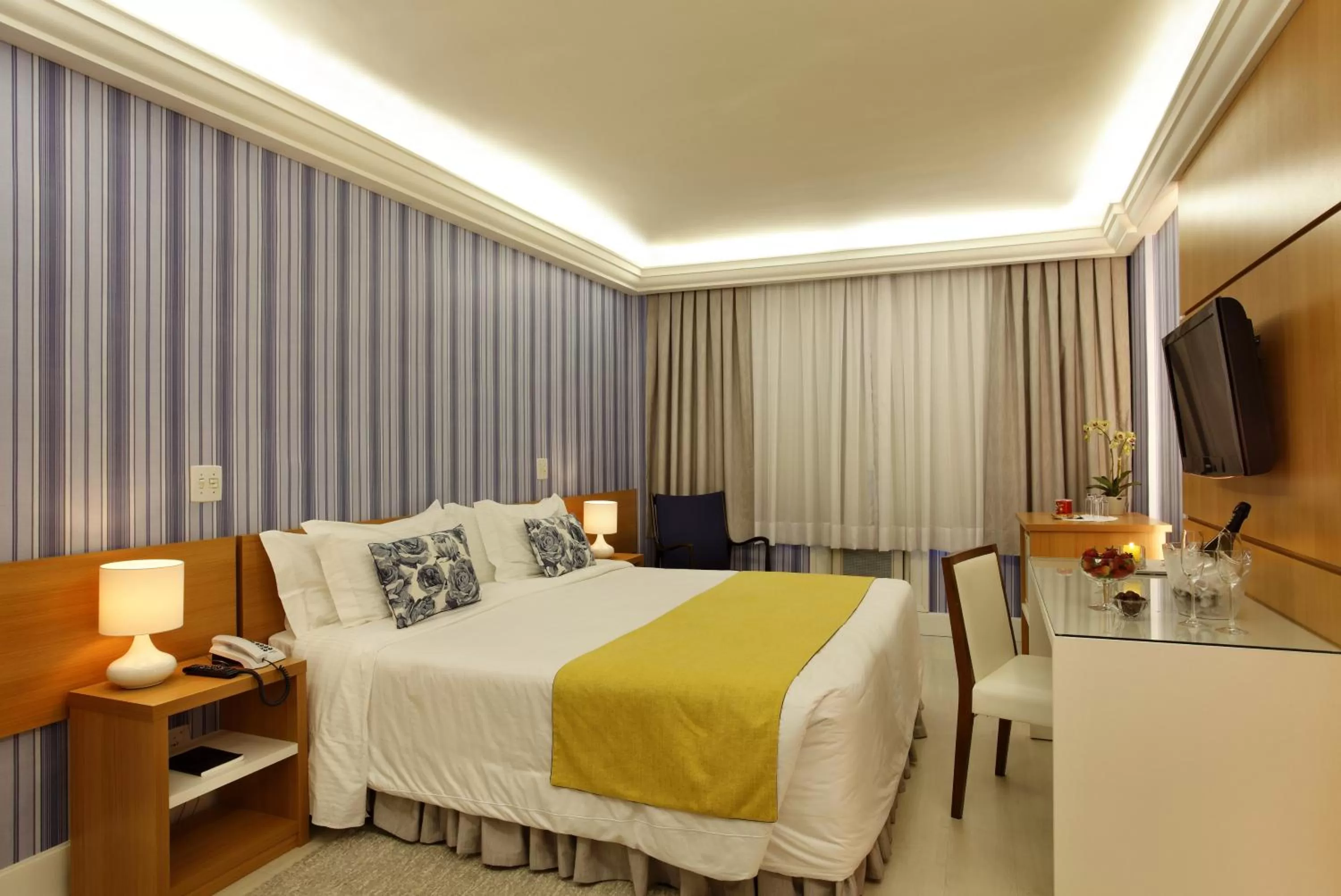 Photo of the whole room, Bed in Copa Sul Hotel