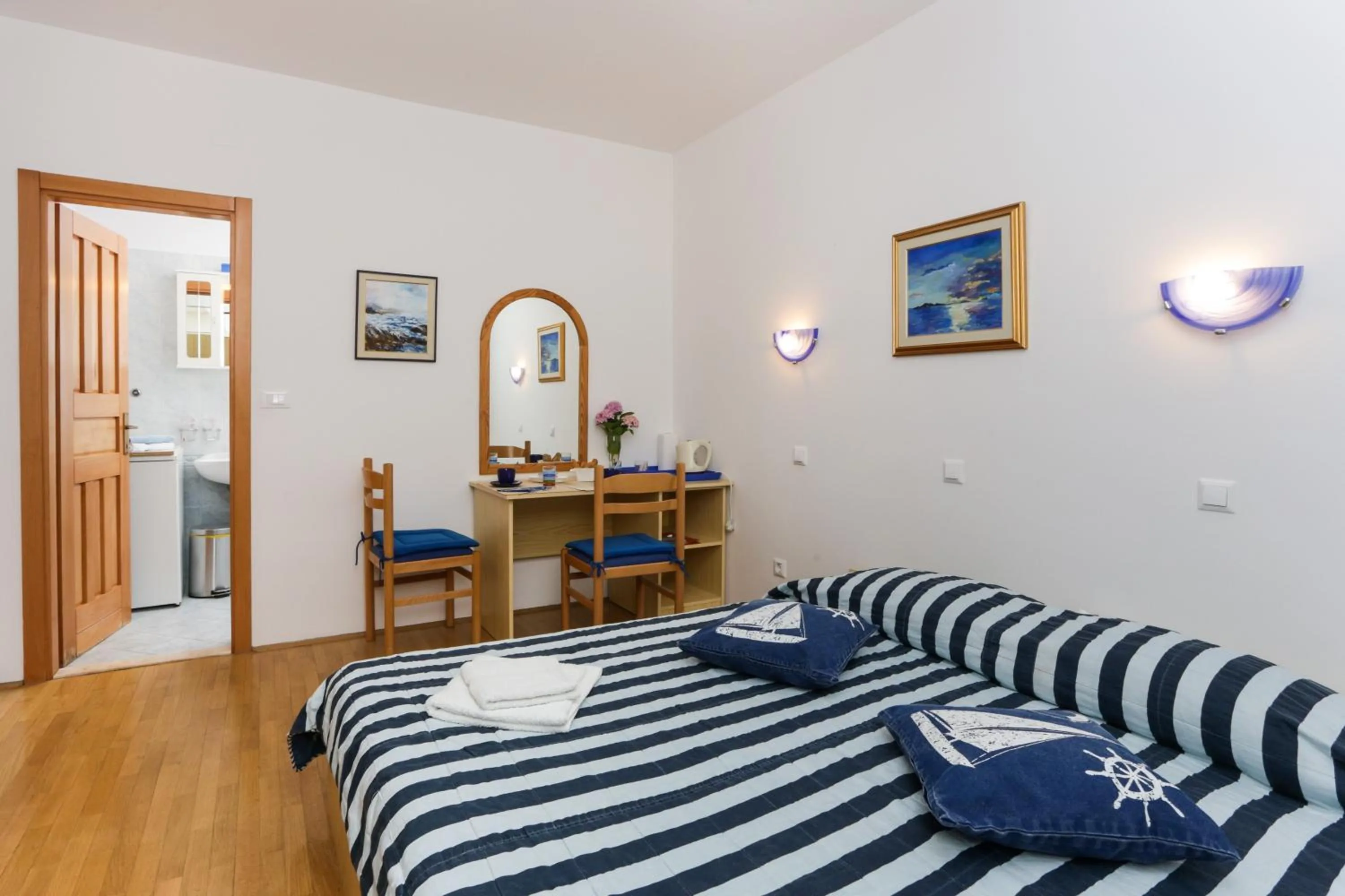 Double or Twin Room with Garden View in K-apartments