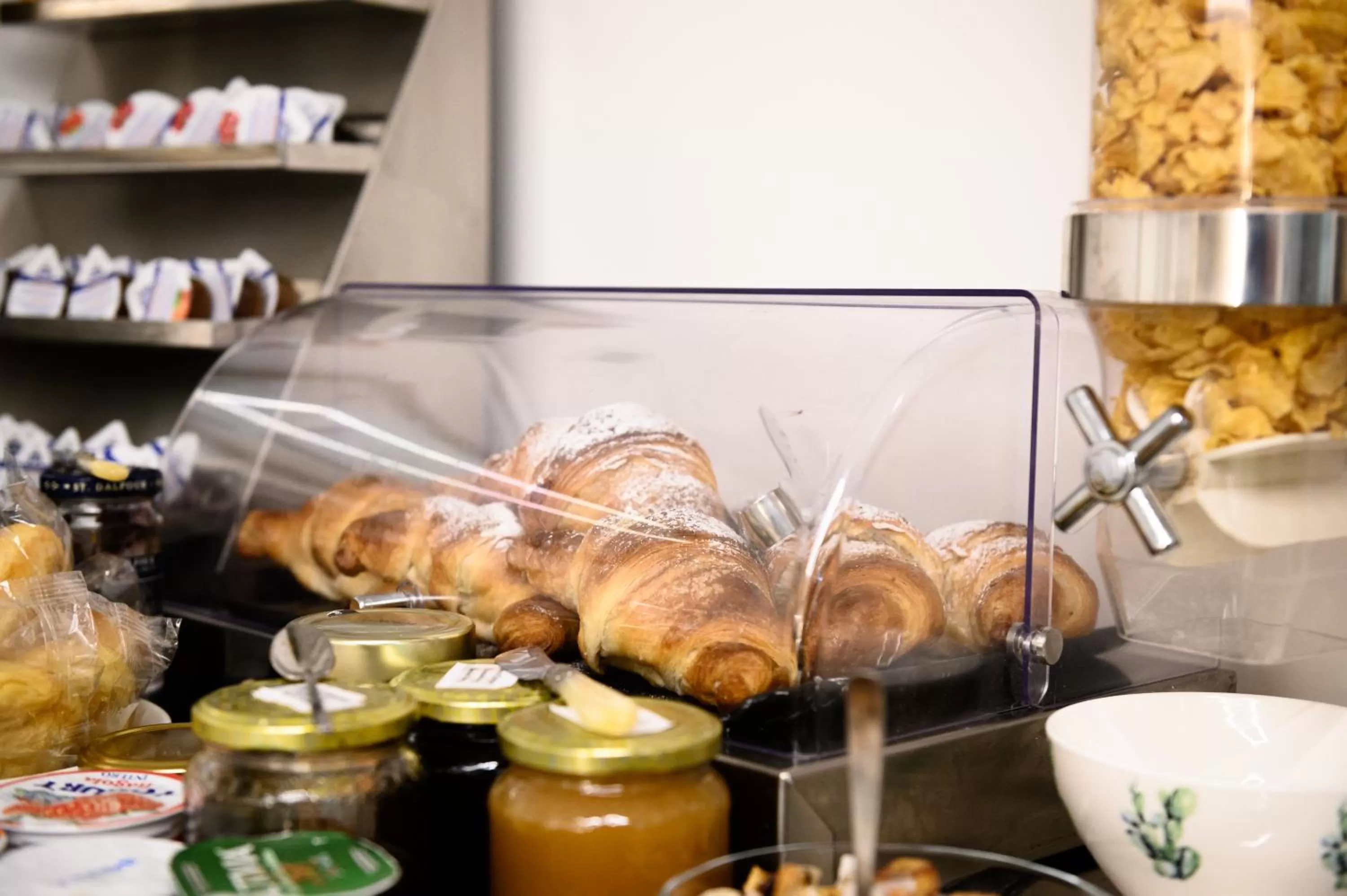 Food and drinks in Dream House Pompei