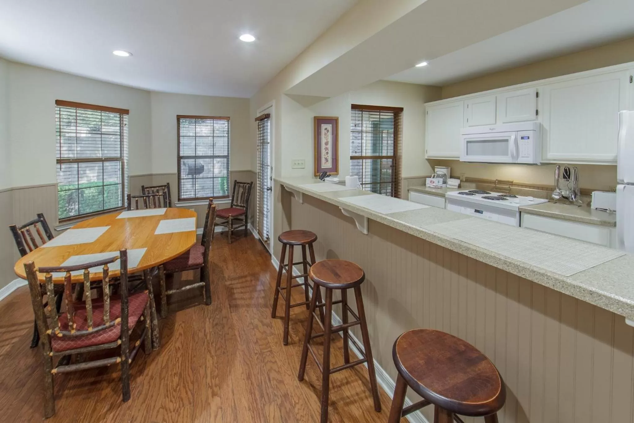 Photo of the whole room in Holiday Inn Club Vacations Villages Resort at Lake Palestine