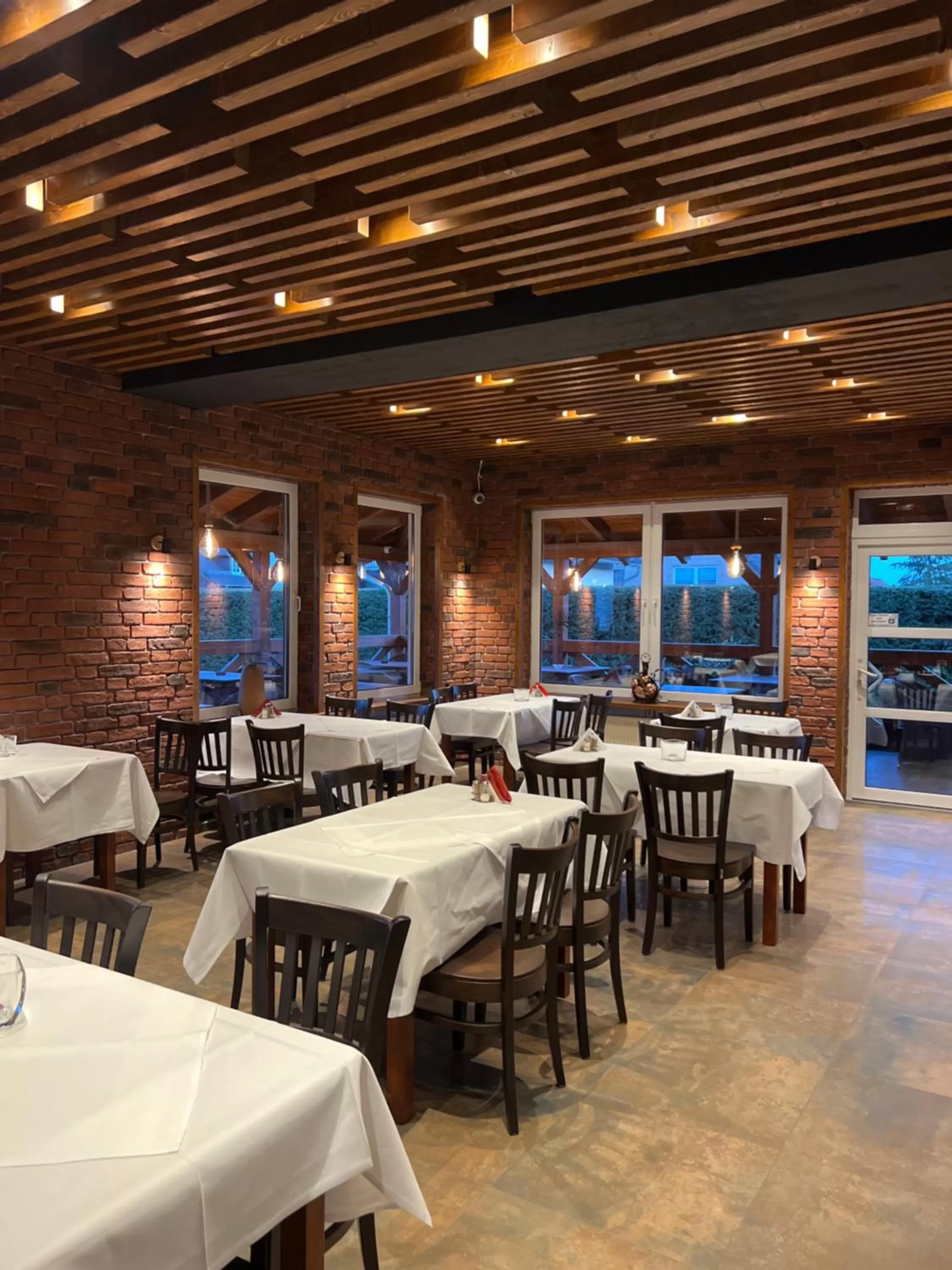 Restaurant/places to eat in Hotel Rosengarten