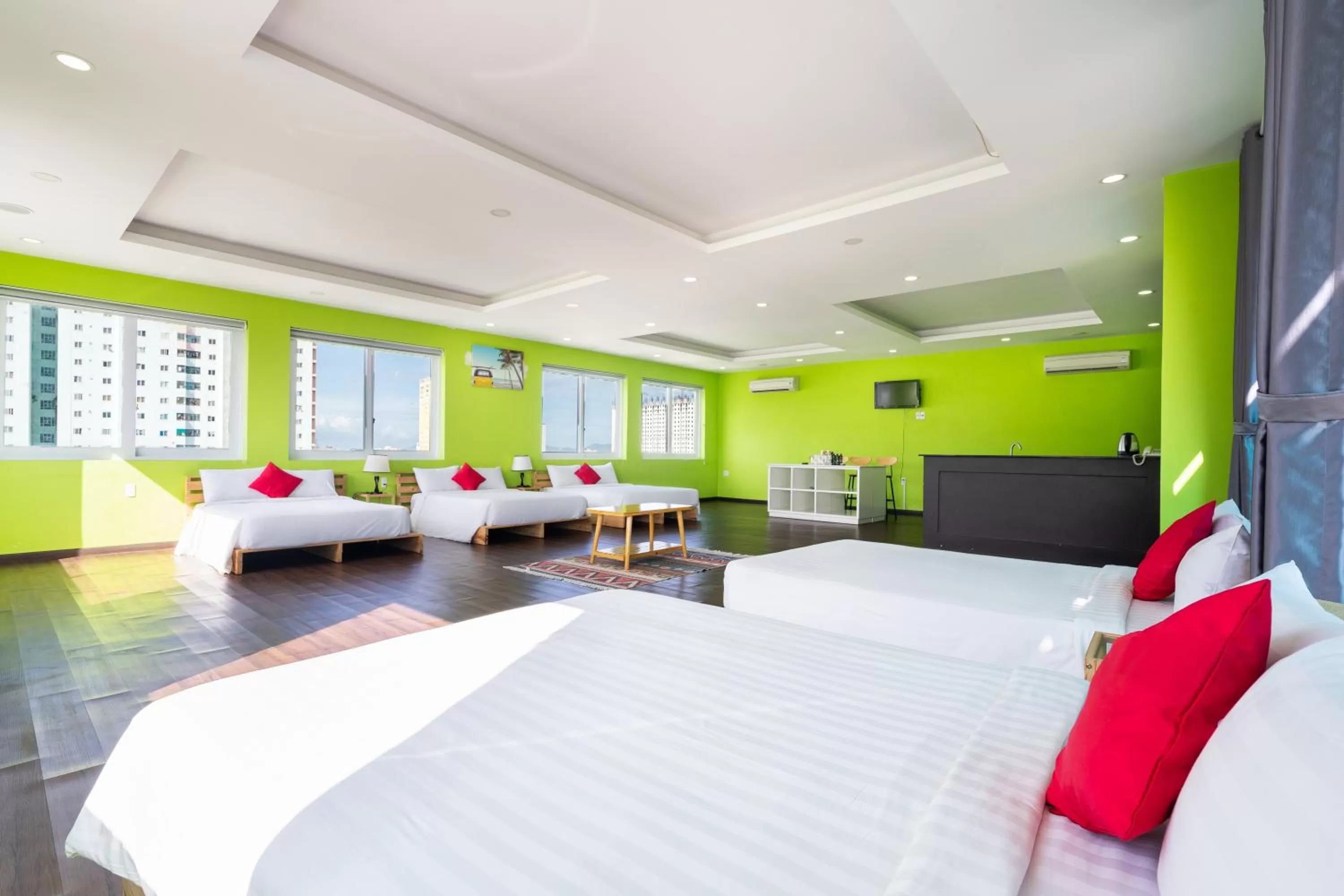 Bed in Central Hotel by Joi Hospitality