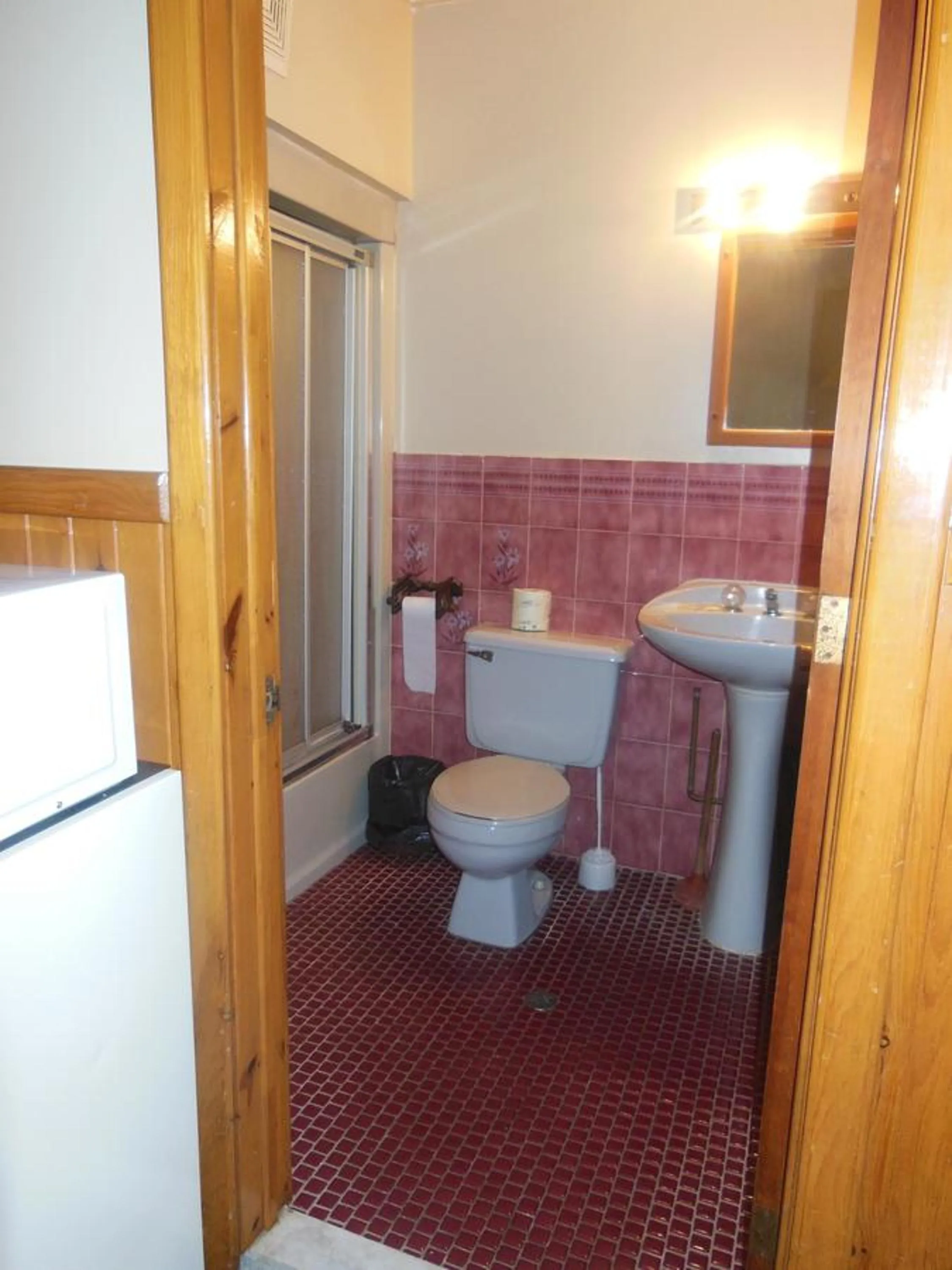 Bathroom in Motel Le Paysan