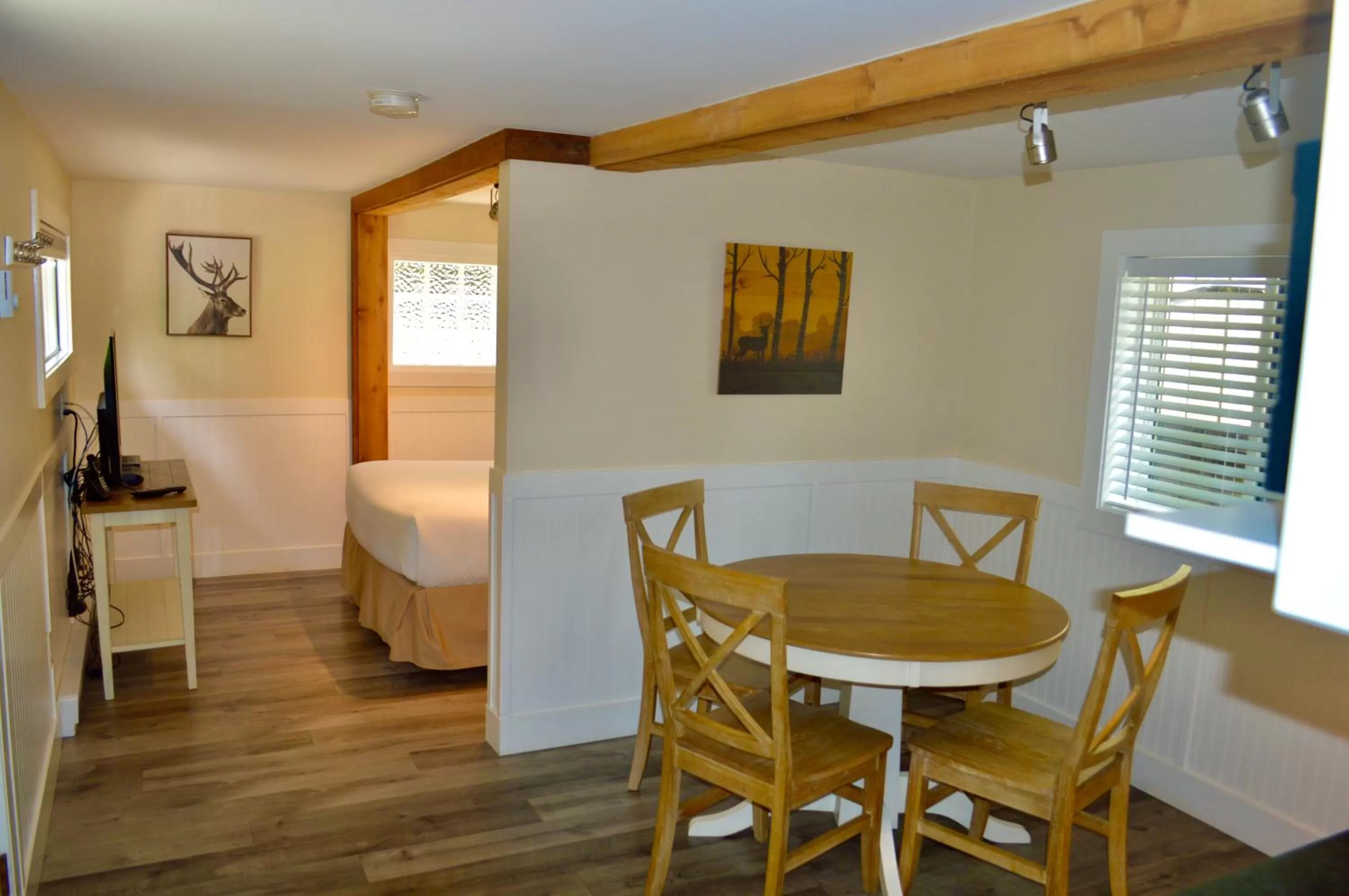 Seating area in Wild Coast Wilderness Resort