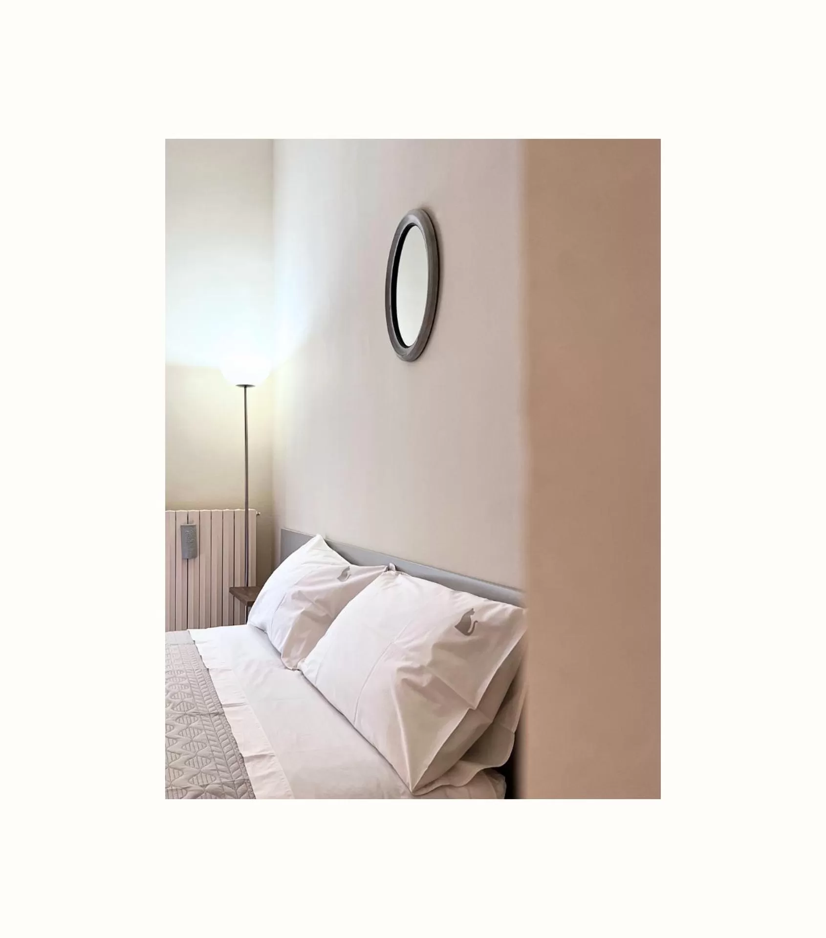 Decorative detail, Bed in Il Cantuccio di Gioia