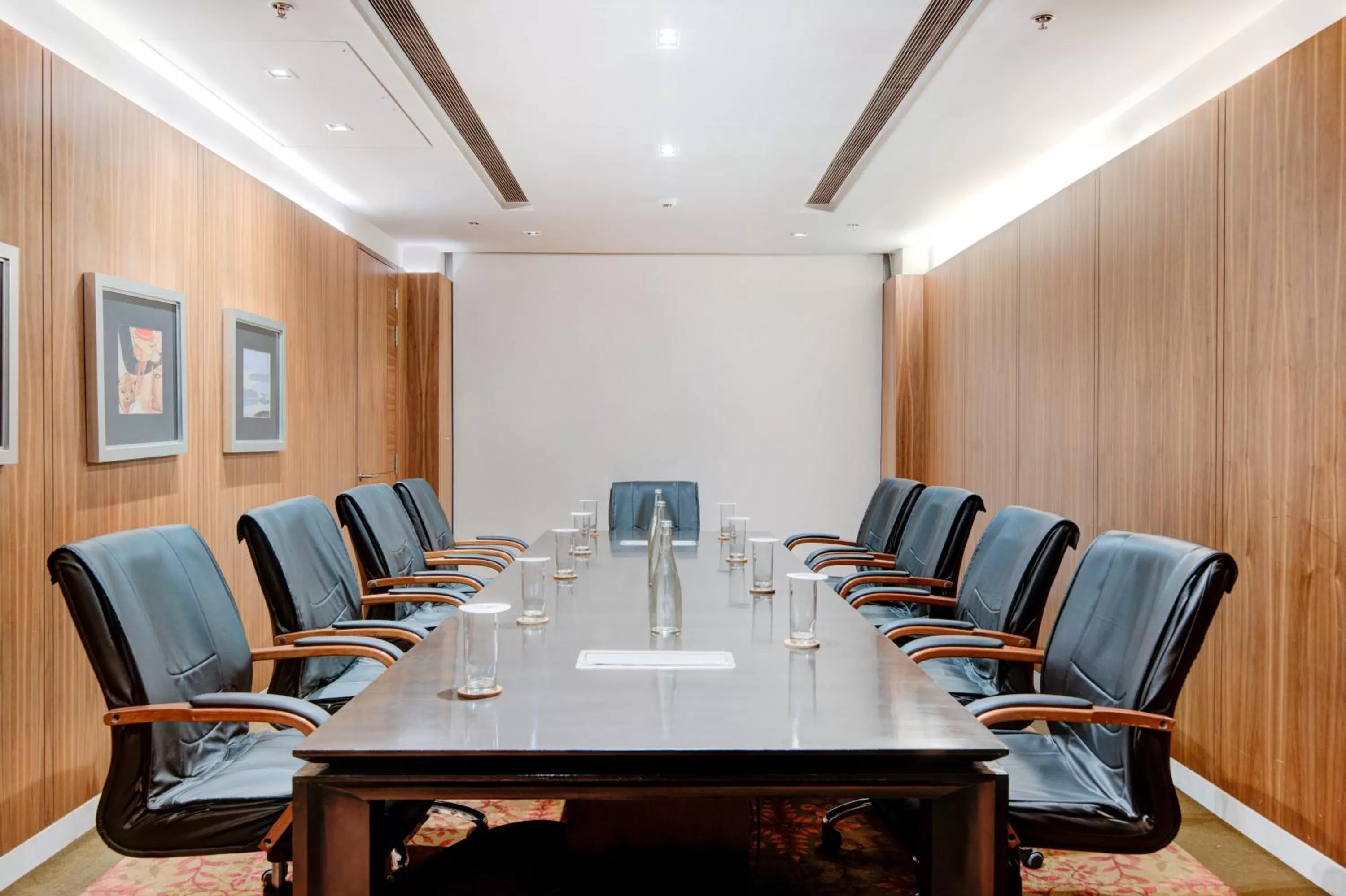 Meeting/conference room in Hyatt Ahmedabad