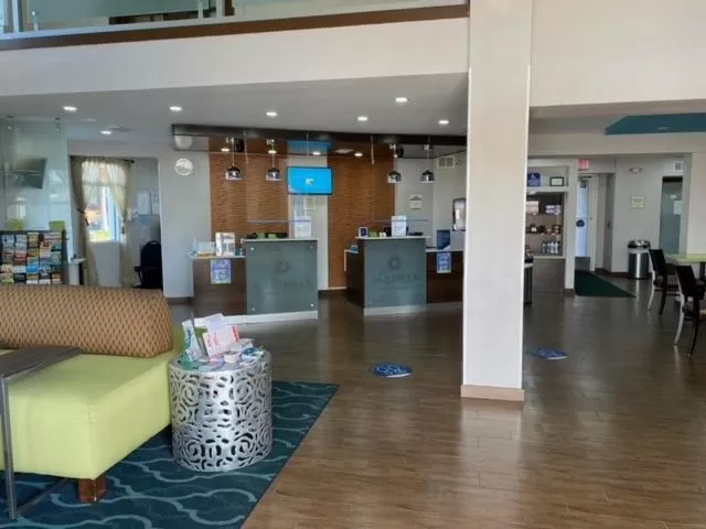 Lobby or reception in La Quinta by Wyndham Oceanfront Daytona Beach