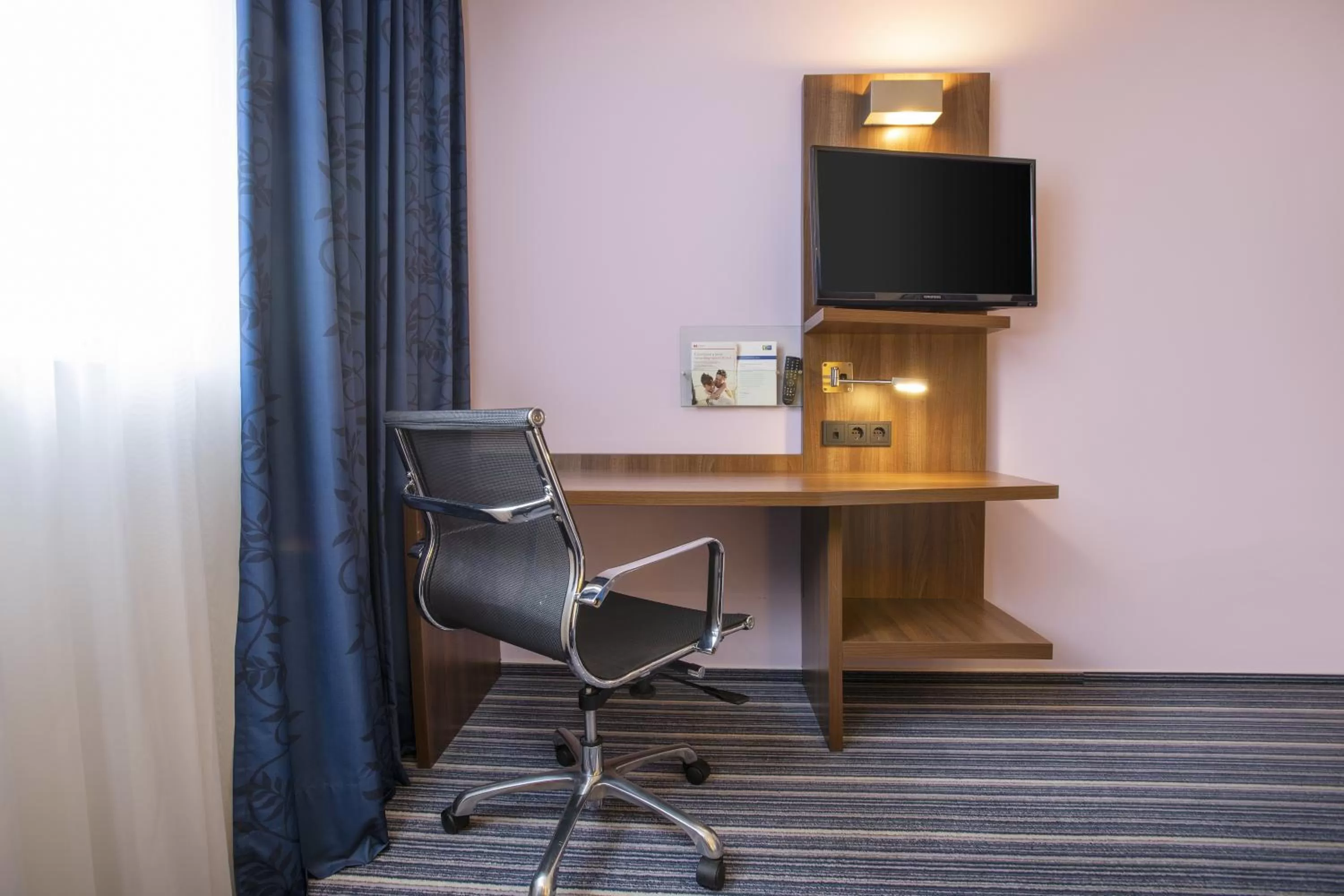 Photo of the whole room in Holiday Inn Express Neunkirchen by IHG