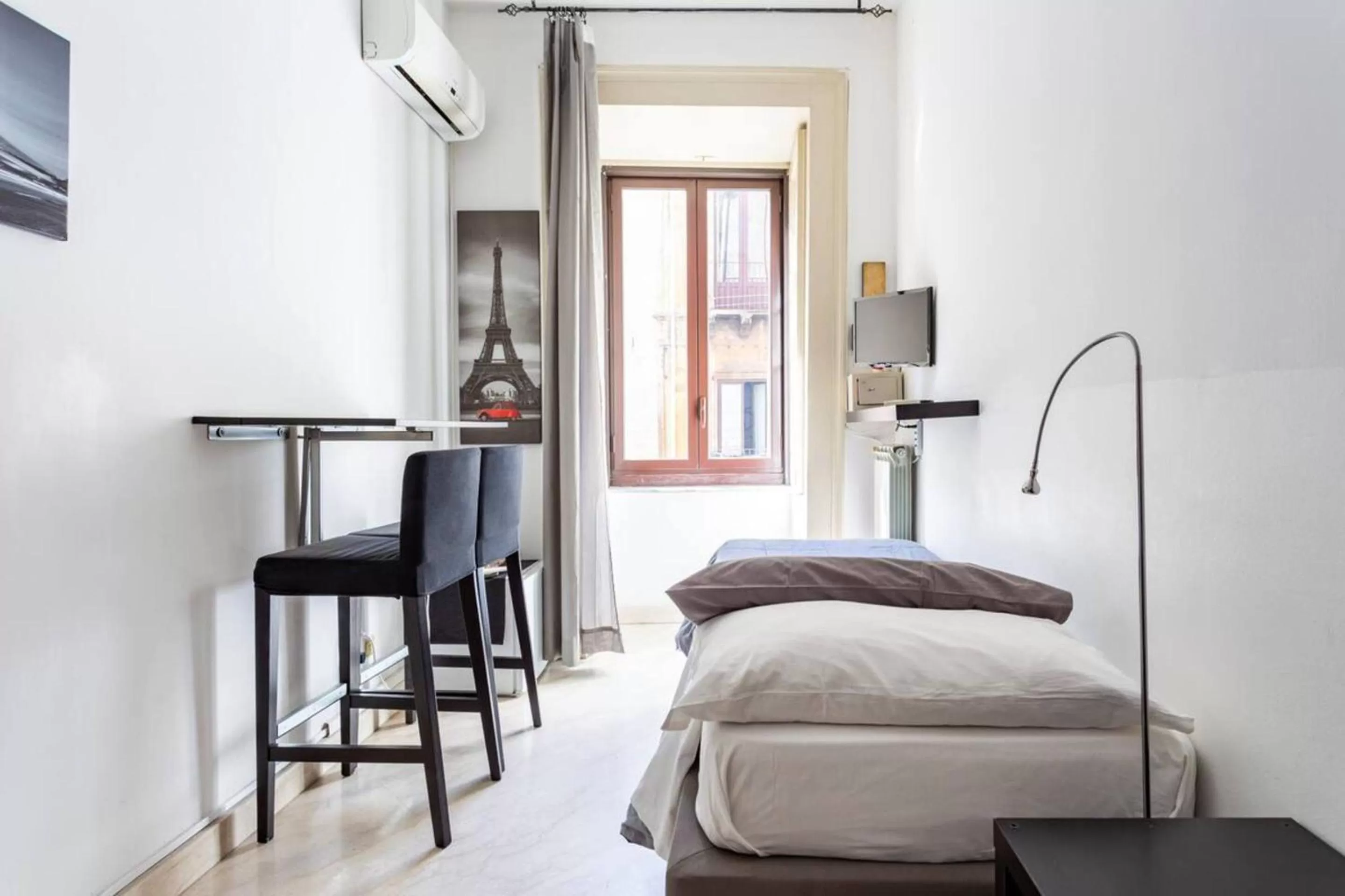 Bedroom, Bed in Catania Inn Rooms