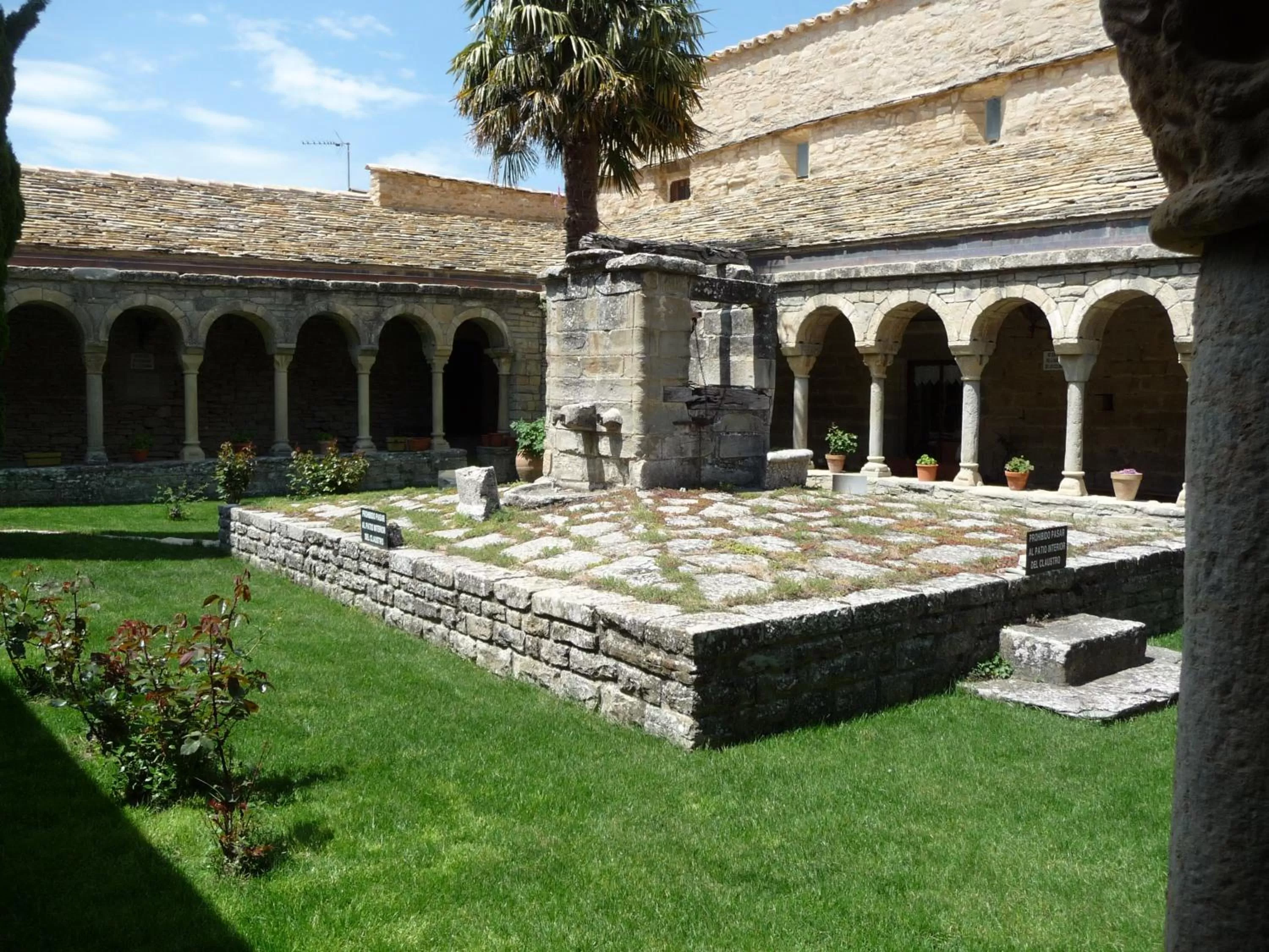 Area and facilities in Hotel Boutique Bodegas De Arnes - Adults Only