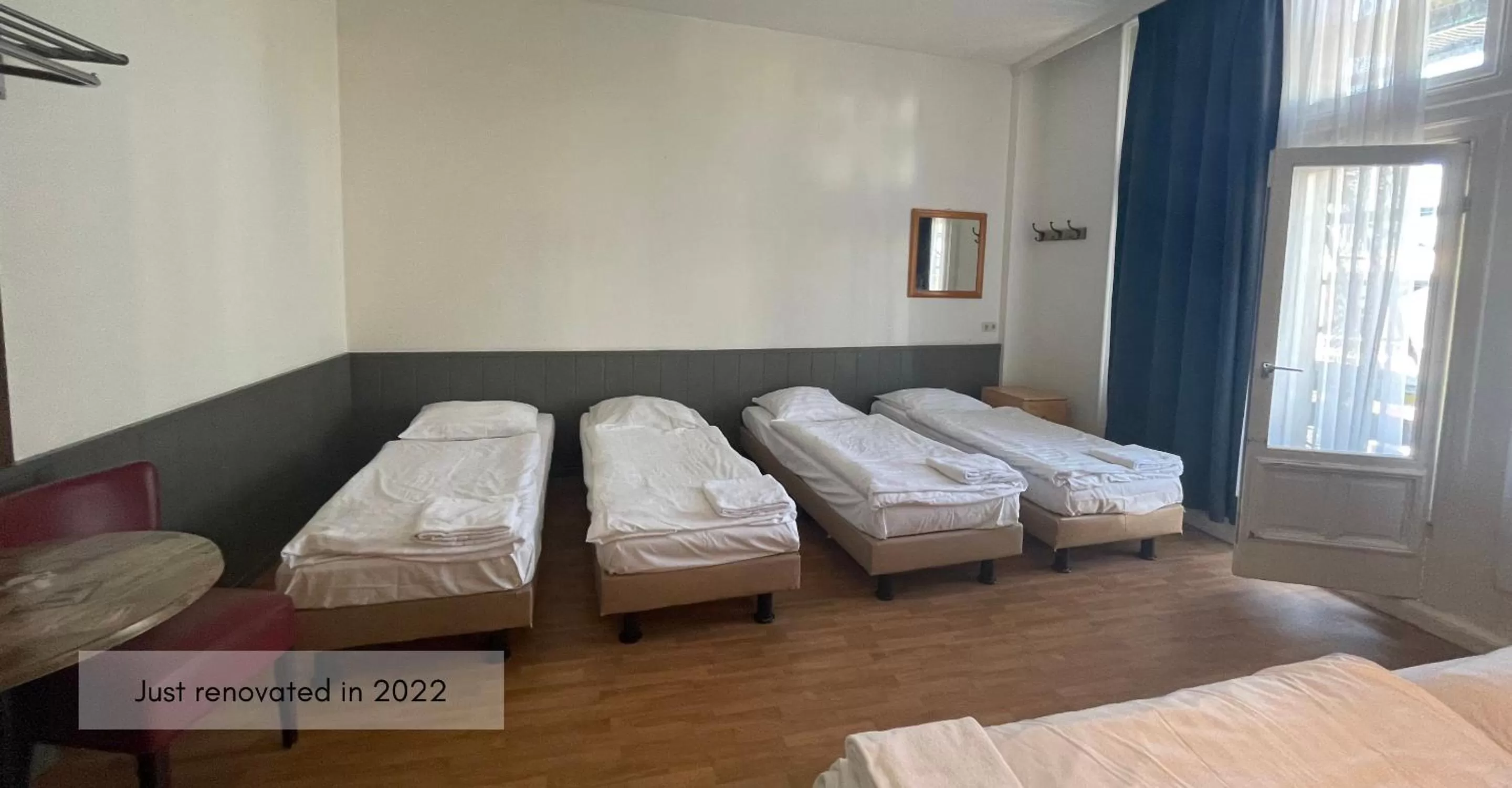 5-people room in City Hotel