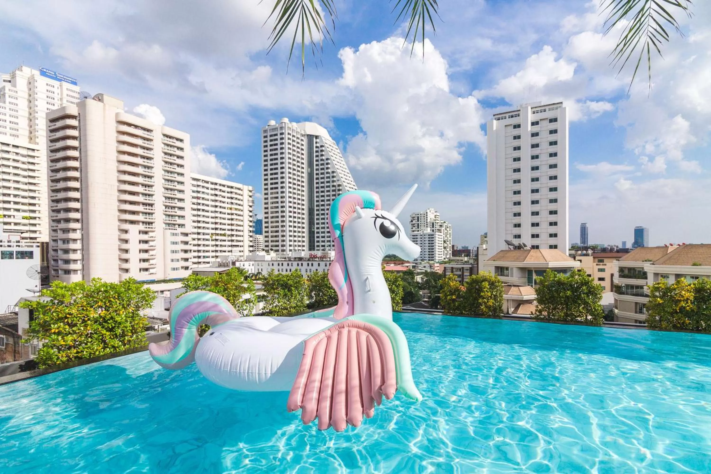 Pool view in SureStay Plus by Best Western Sukhumvit 2