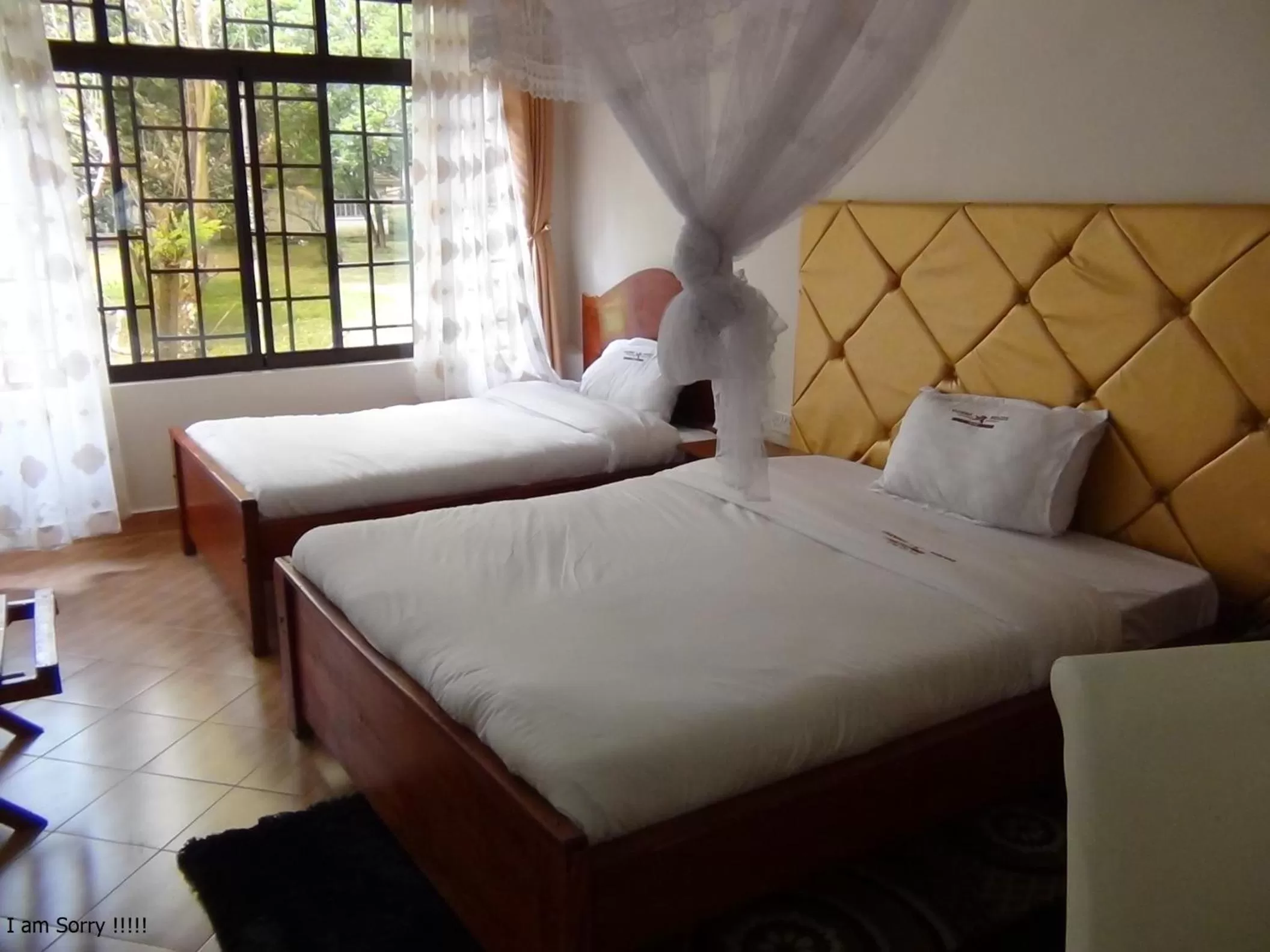 Bed in Vienna Woods Hotel Nakuru