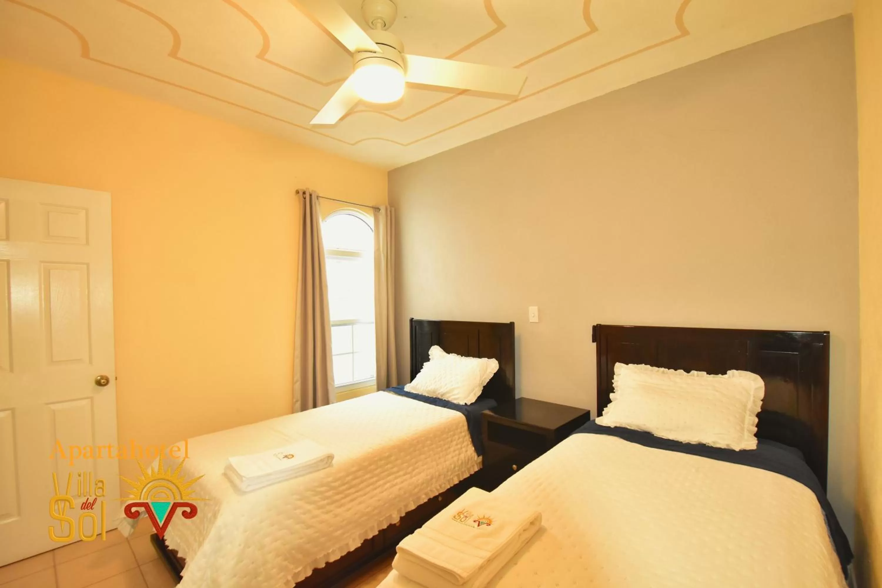 Bed in Villa Del Sol