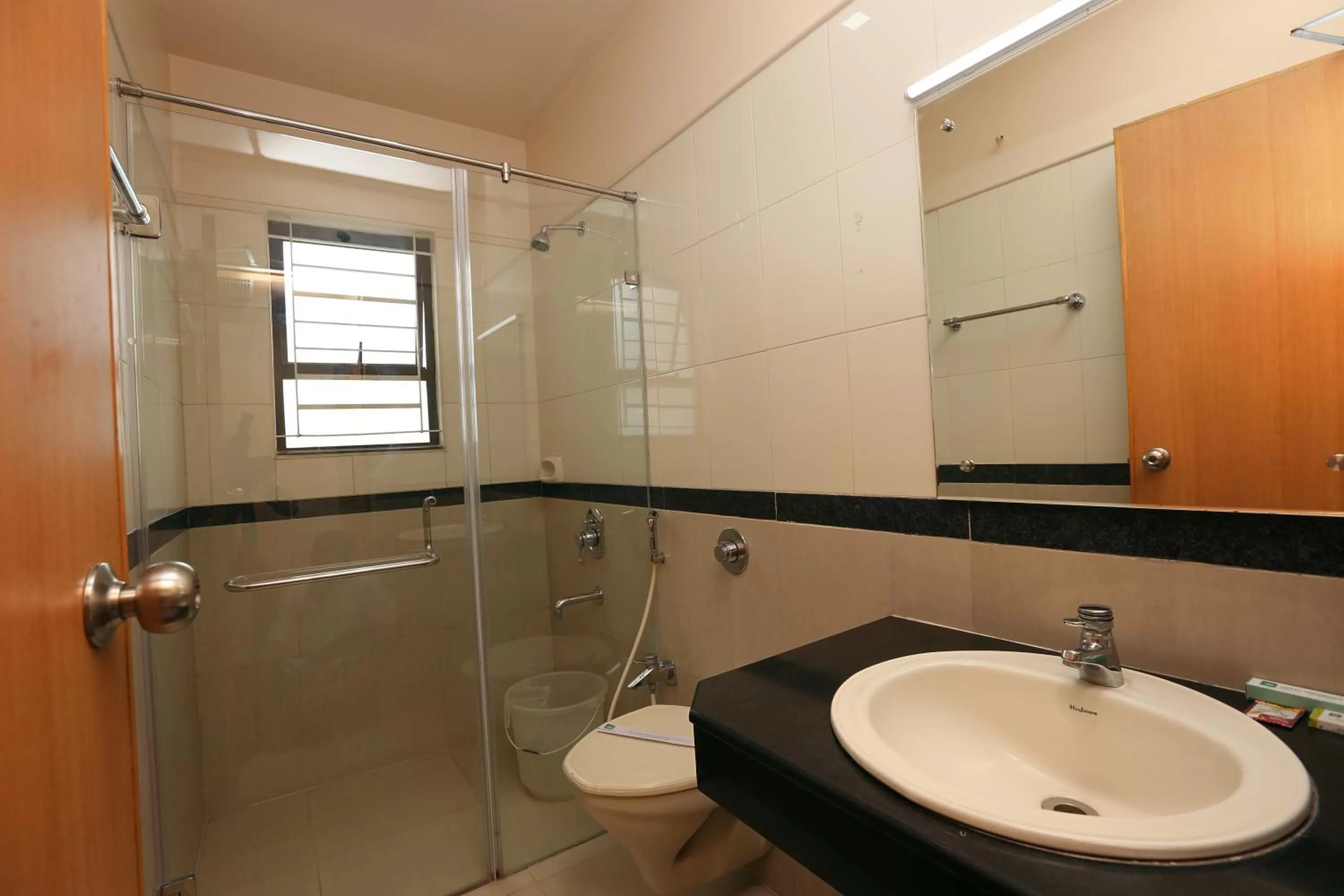 Bathroom in Hotel Aishwarywaa