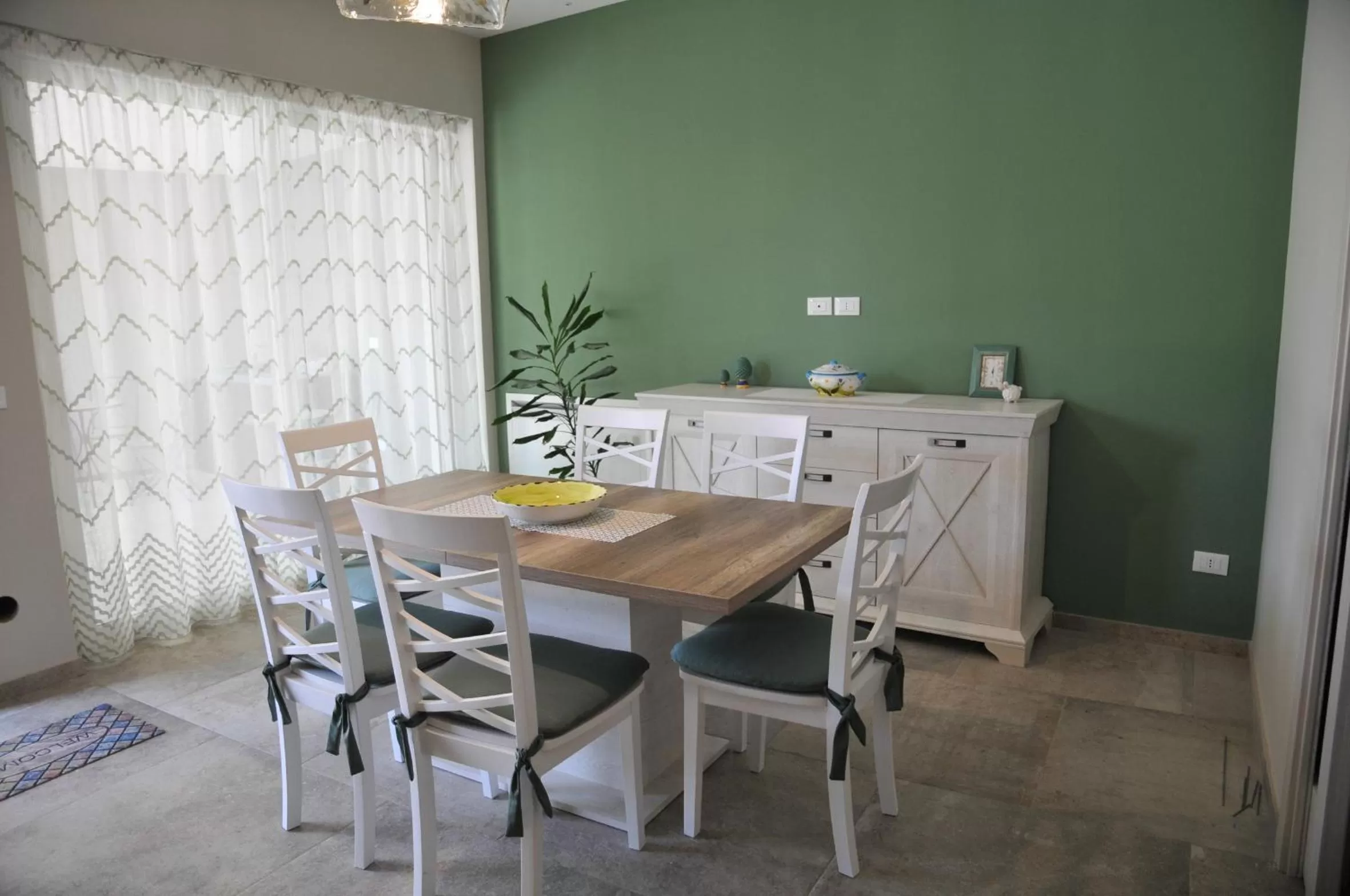 Dining Area in La Casa dell'Alloro