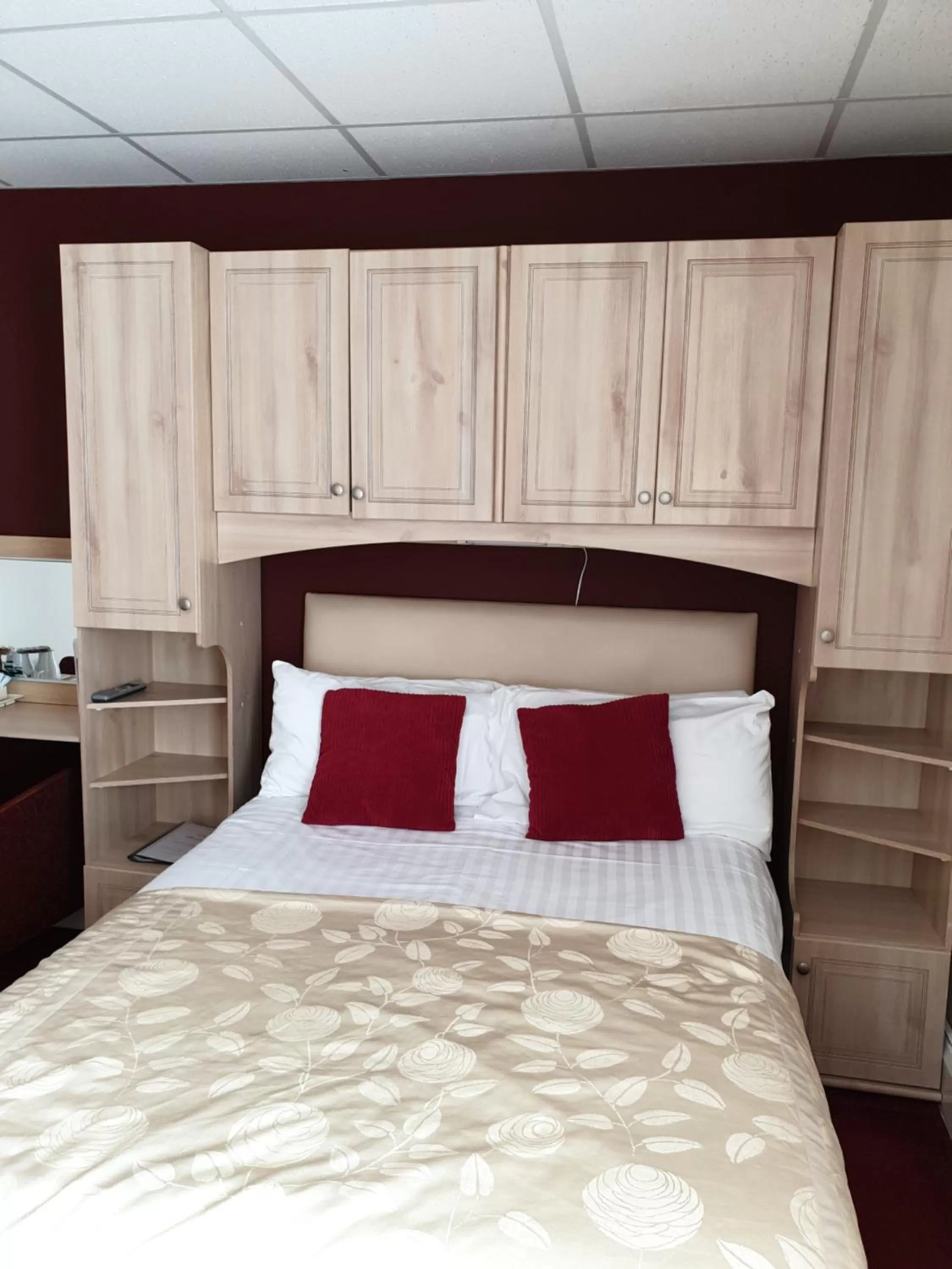 Bed in The Montclair