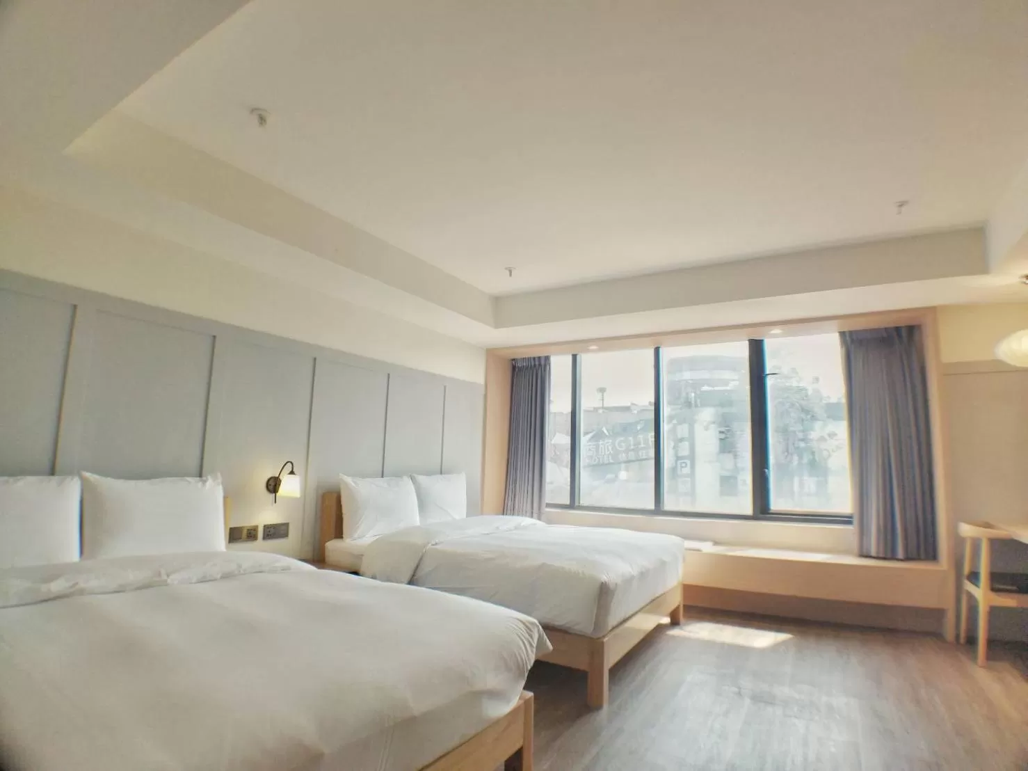 Off site, Bed in Green Hotel - Midori