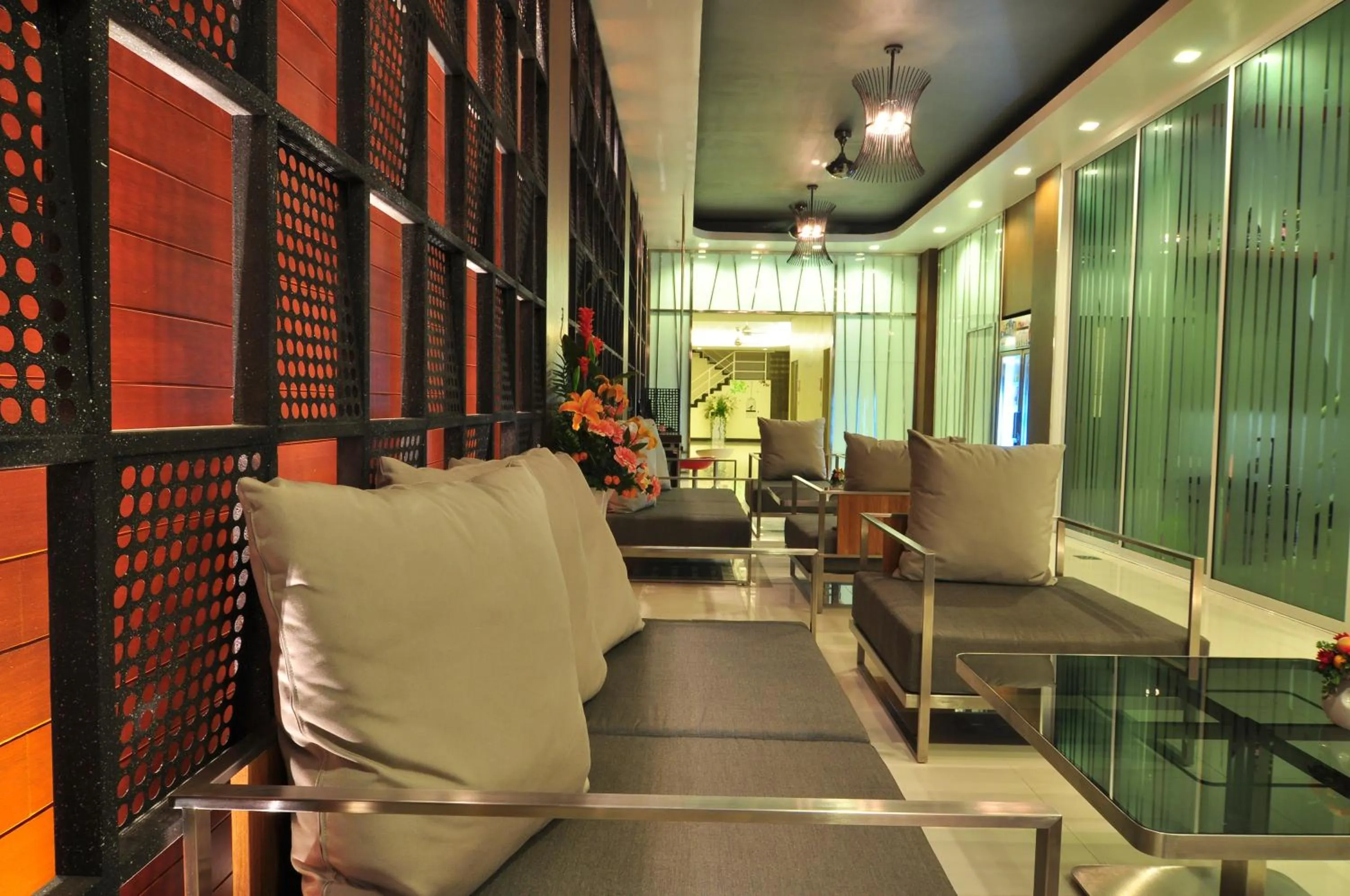 Facade/entrance in Platinum Hotel and Apartments