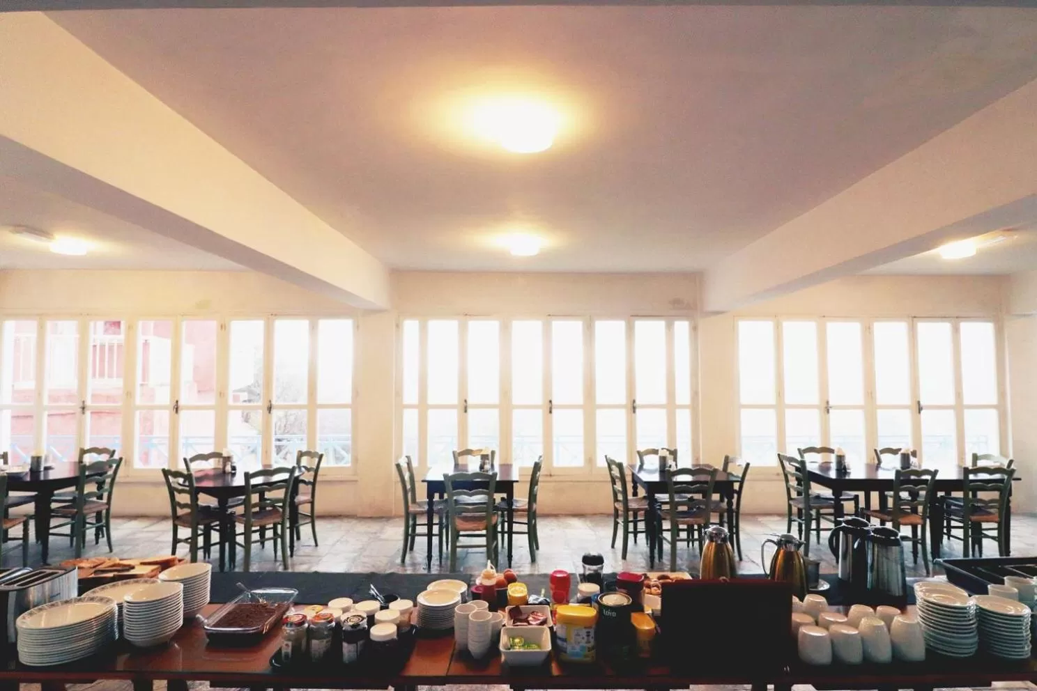 Restaurant/places to eat in Axiothea Hotel