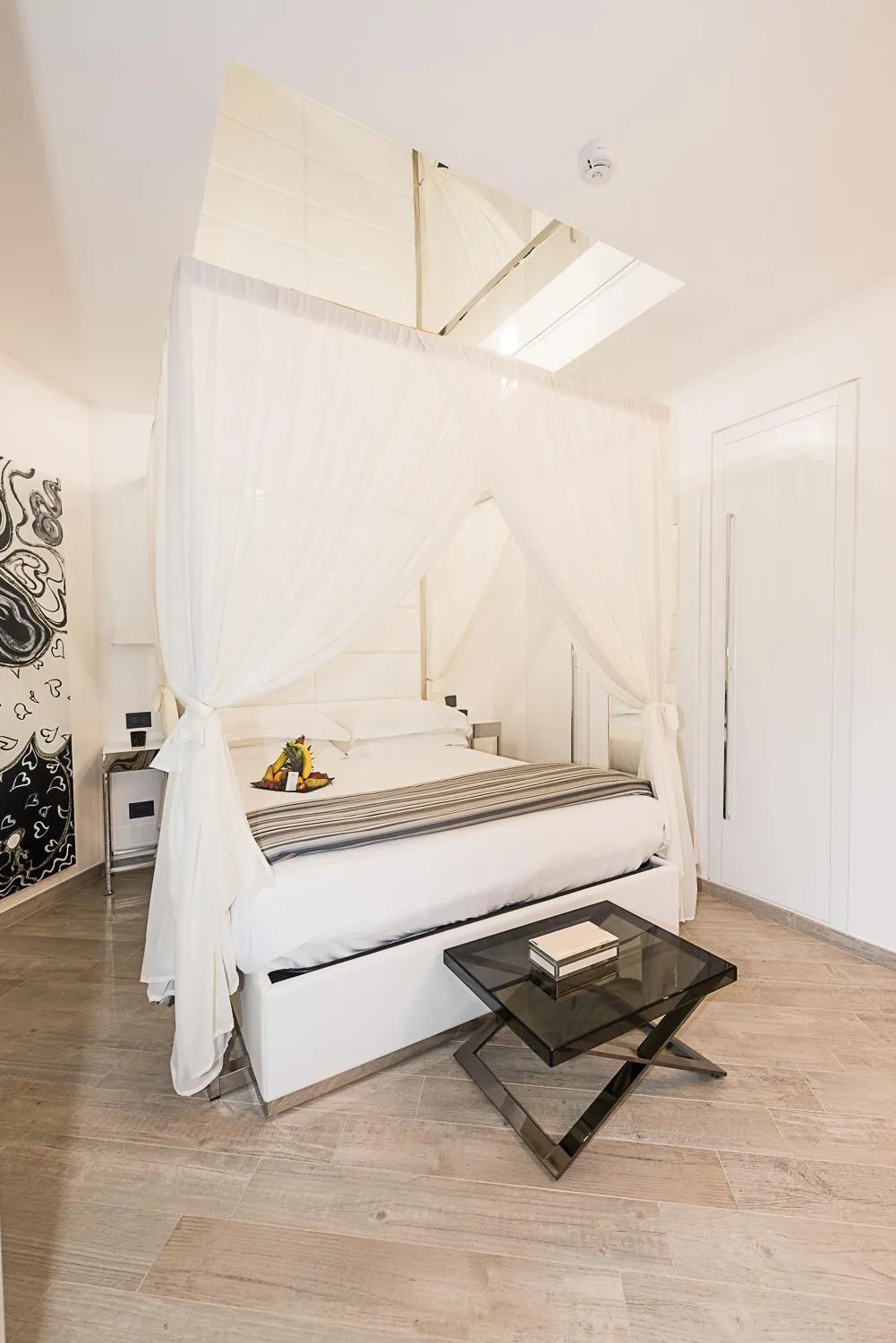 Photo of the whole room, Bed in LHP Hotel Santa Margherita Palace & SPA