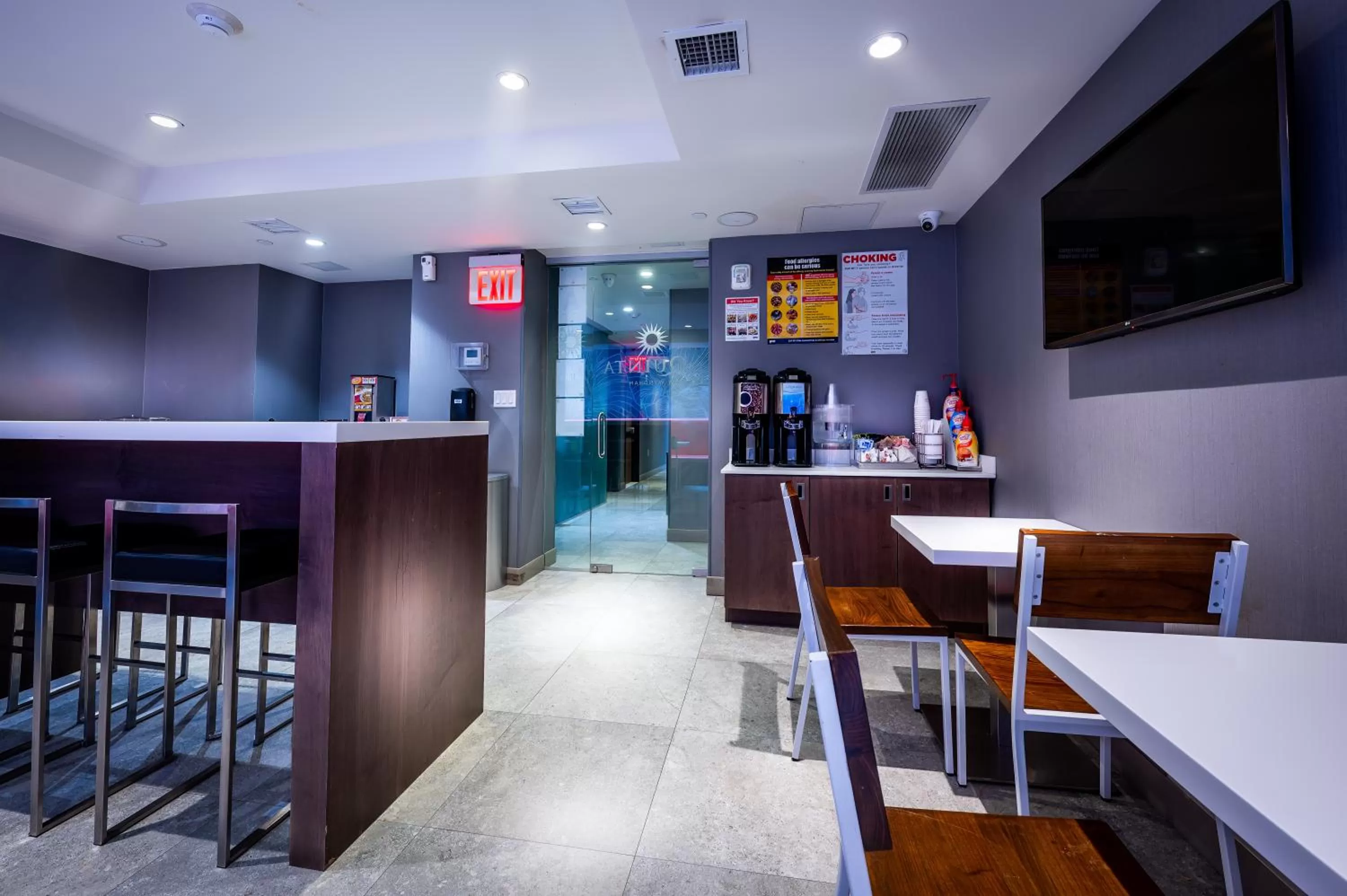 Breakfast in La Quinta by Wyndham Time Square South