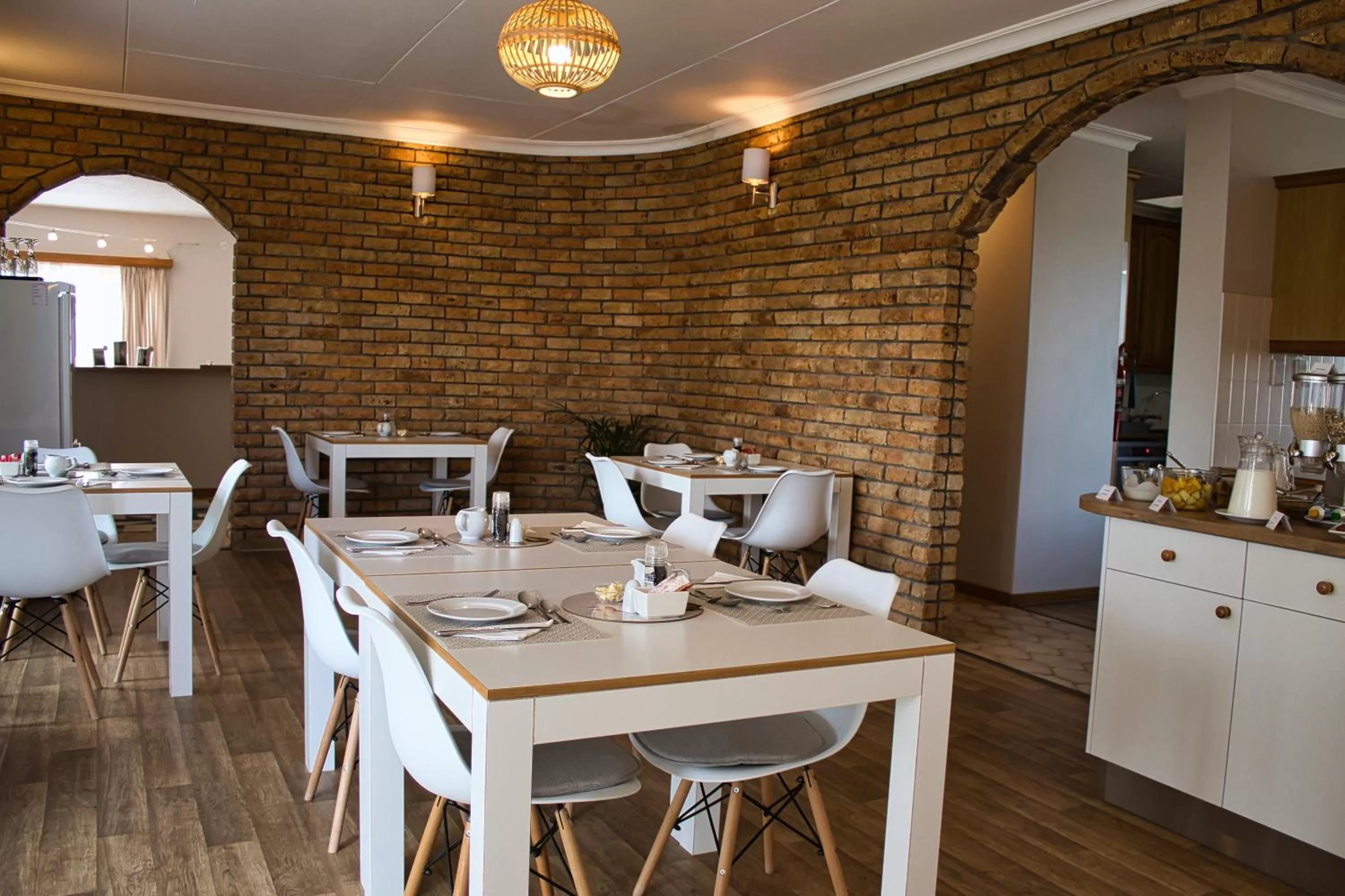 Restaurant/Places to Eat in Kramersdorf Guesthouse