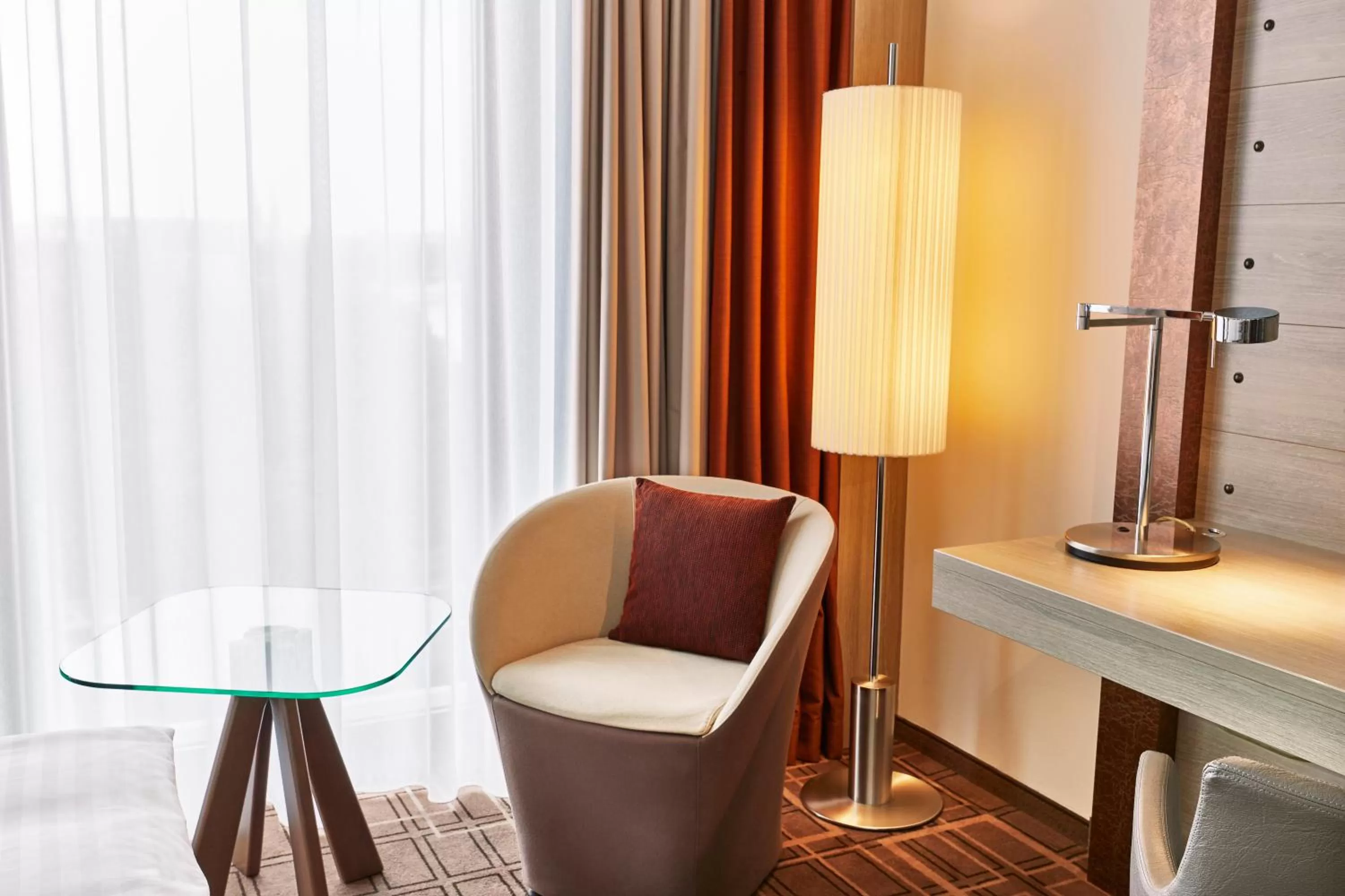 Seating area in Steigenberger Hotel Bremen