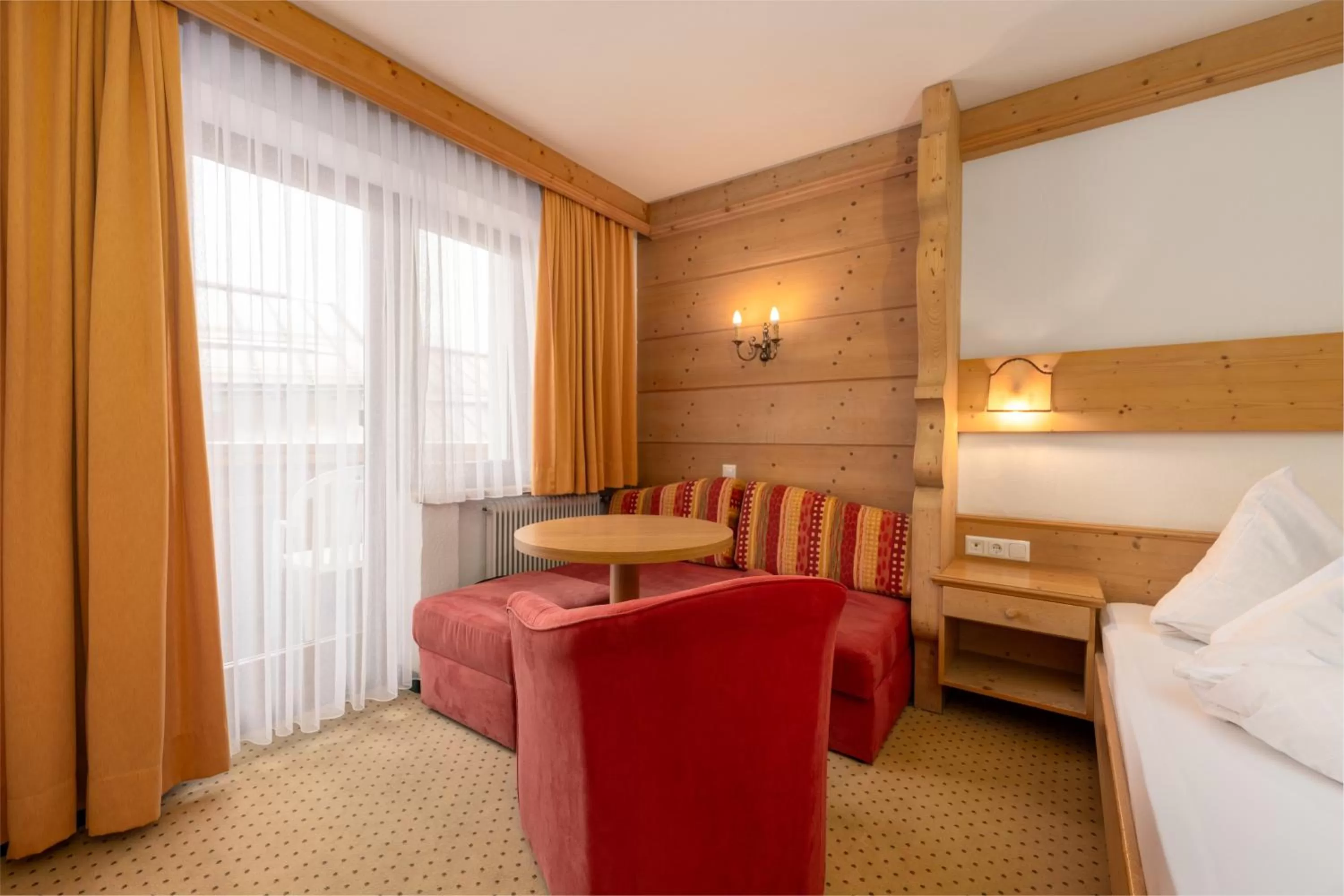 Seating area in Hotel Schwarzer Adler