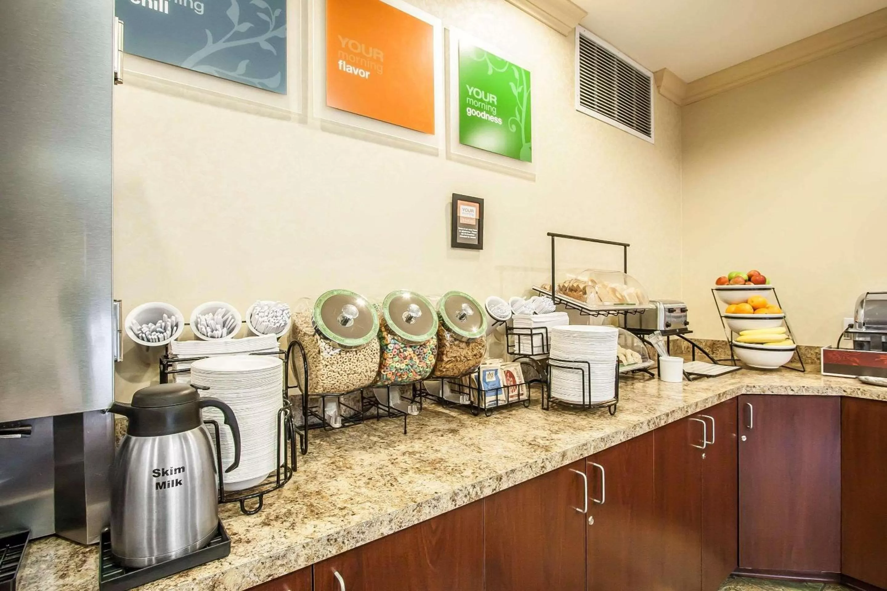 Restaurant/places to eat in Comfort Inn & Suites McMinnville Wine Country