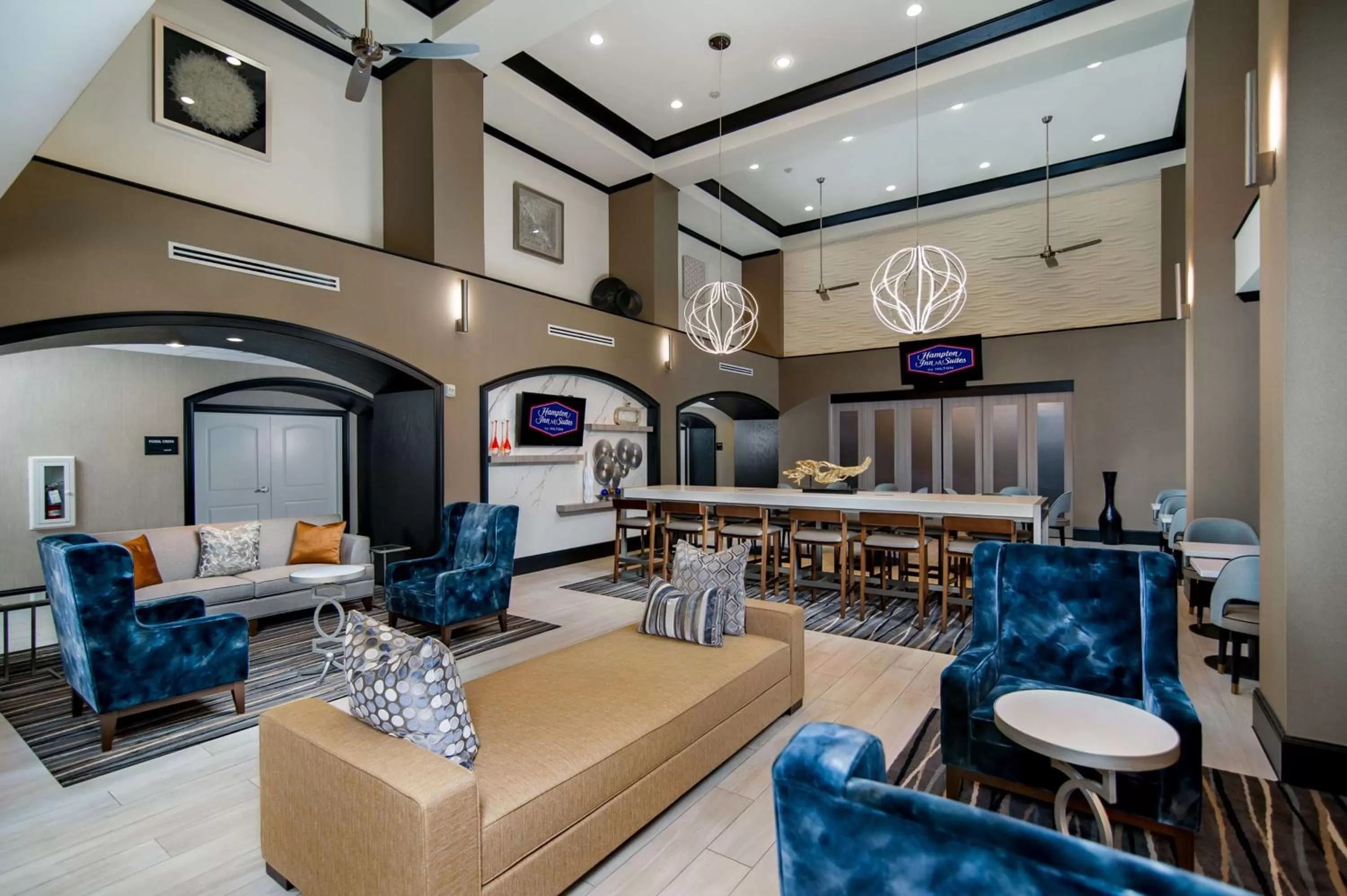 Lobby or reception in Hampton Inn & Suites Fort Worth-Fossil Creek