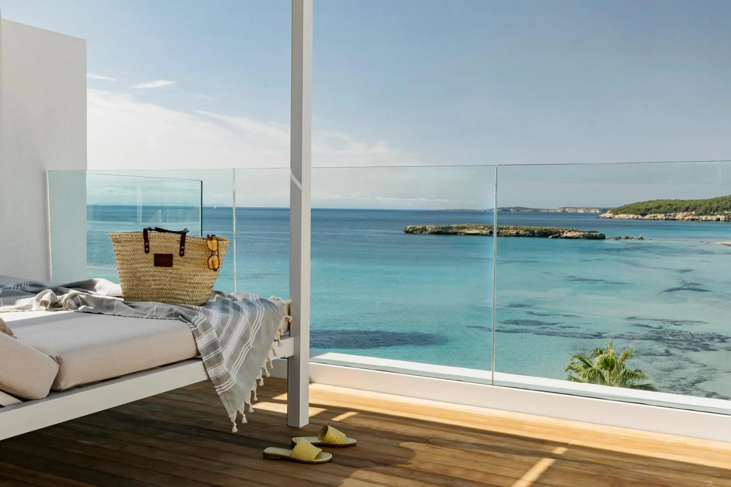 Junior Suite Sea View with Private Roof in Villa Le Blanc, a Gran Melia Hotel - The Leading Hotels of The World Junior Suite Sea View with Private Roof in Villa Le Blanc, a Gran Melia Hotel - The Leading Hotels of The World