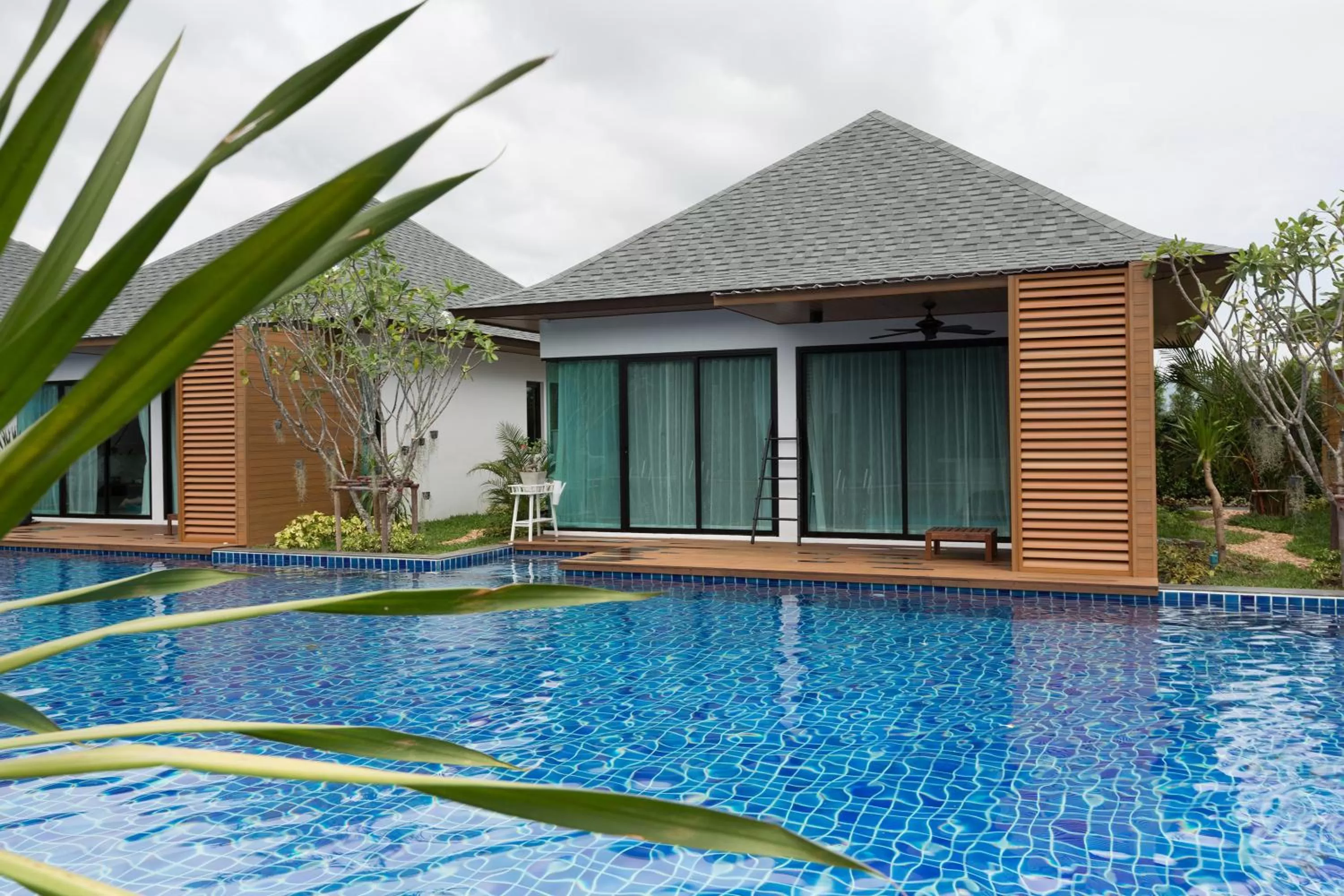 Swimming pool in Vann Hua Hin Resort