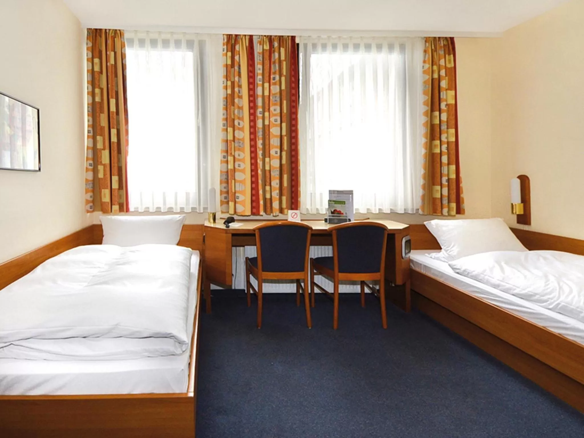 Photo of the whole room, Bed in Seligweiler Hotel & Restaurant