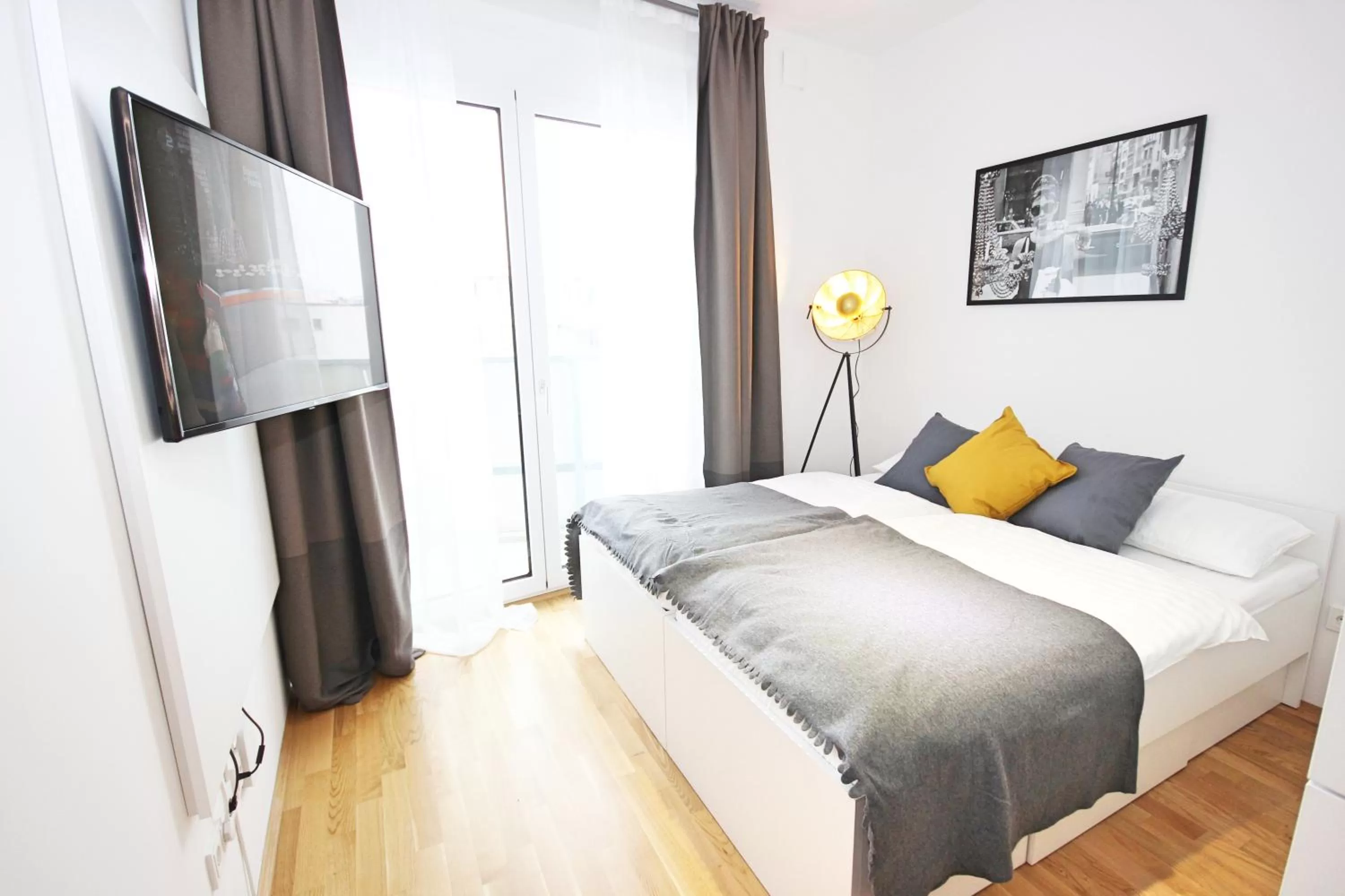 Photo of the whole room, Bed in Apart Hotel Messe Munich - my room Apartments