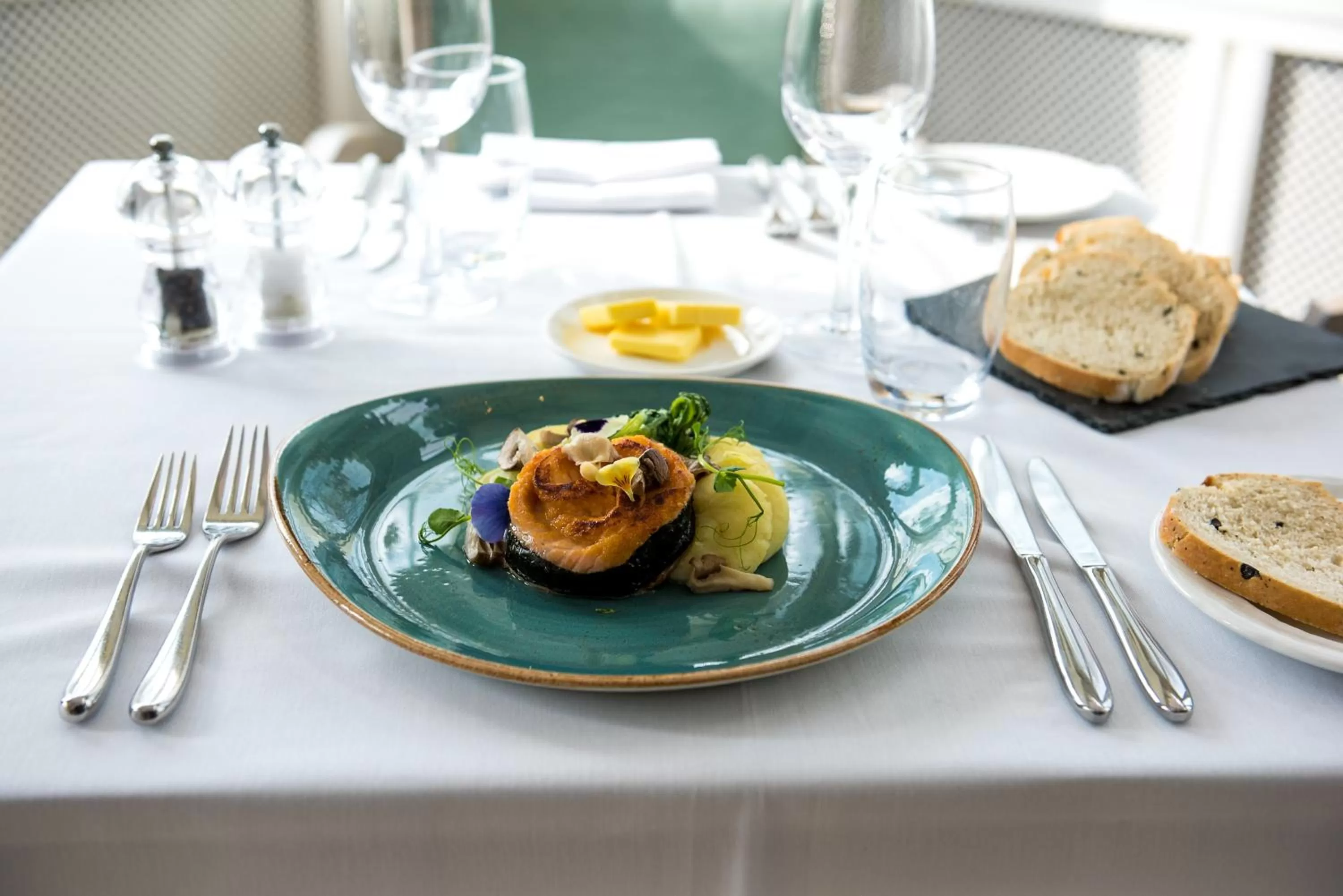 Food in Bromley Court Hotel London