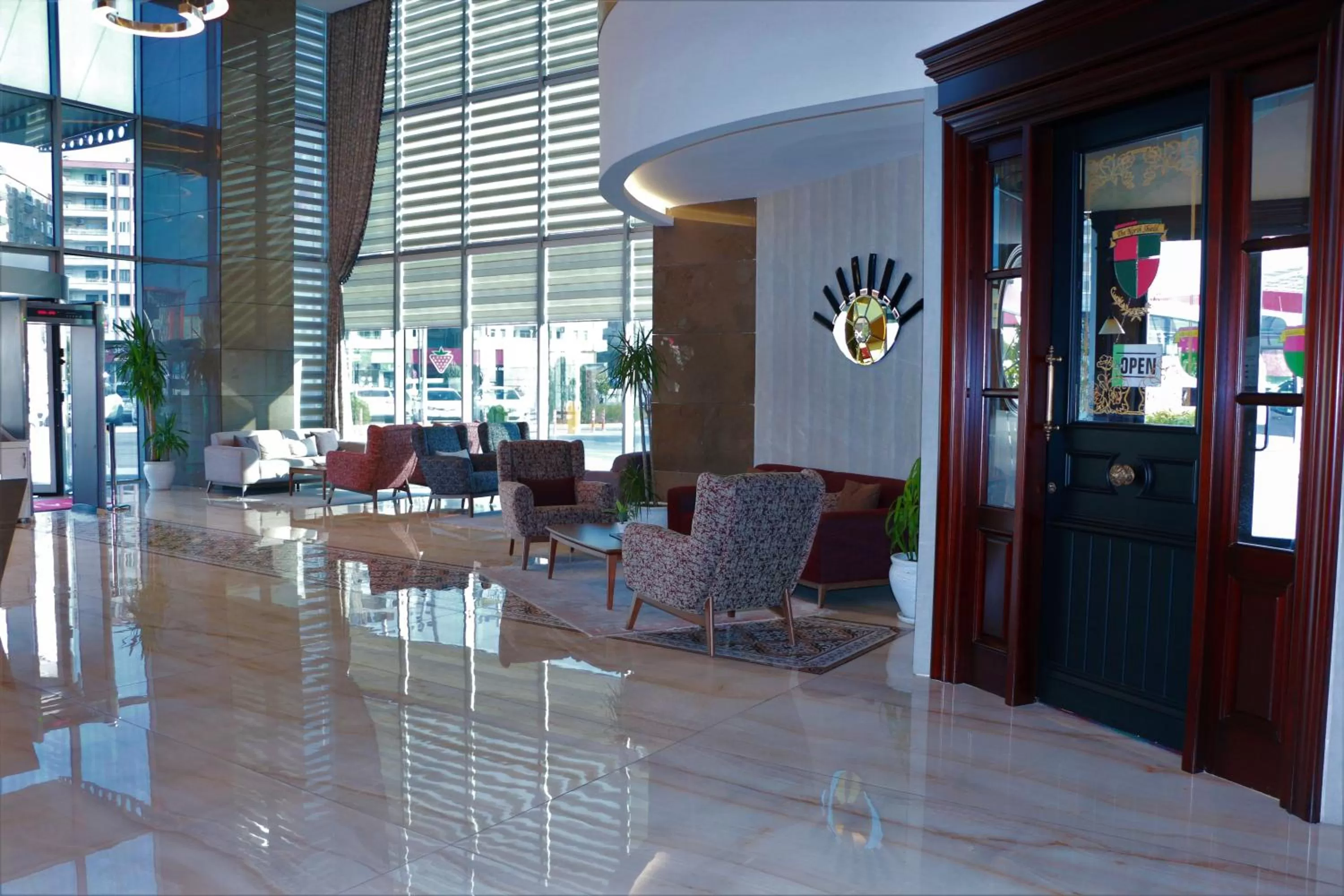 Lobby or reception in Ramada by Wyndham Diyarbakir