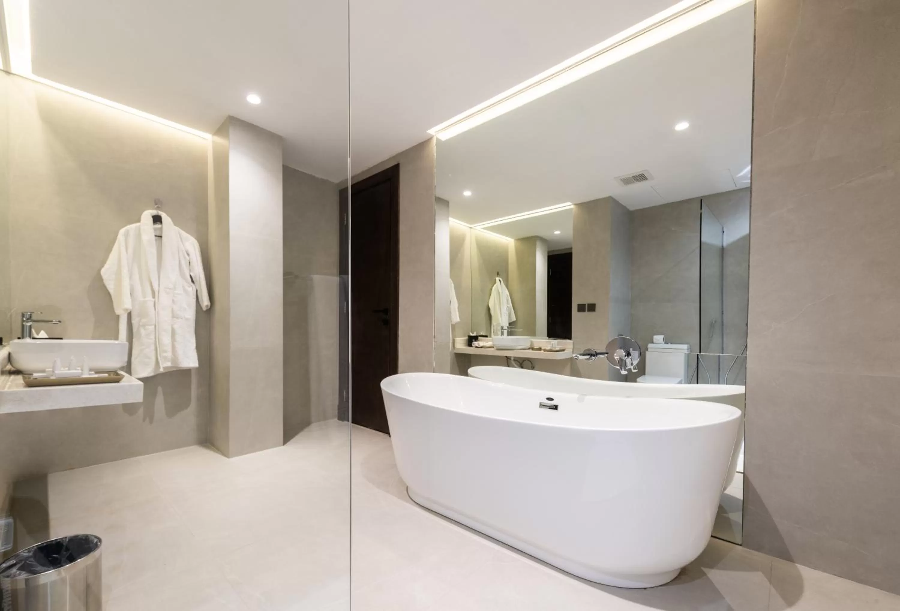 Bath in Tajreed Suites