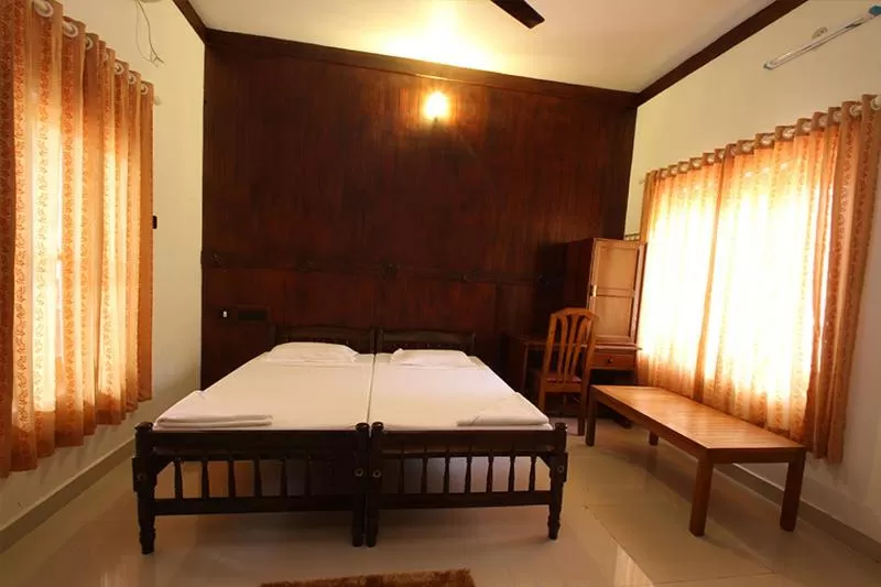 Deluxe Double or Twin Room in Raja Park Beach Resort