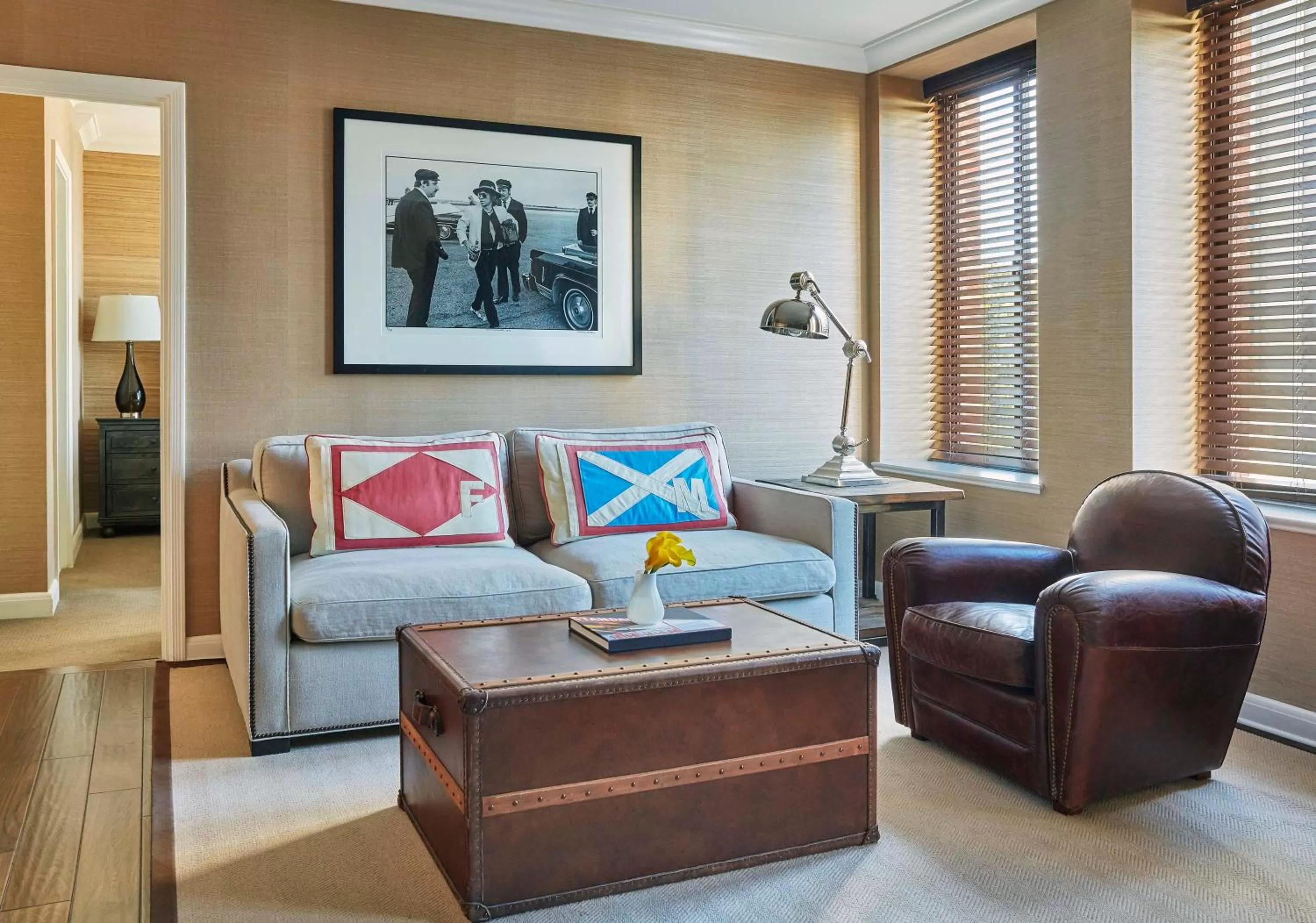 Living room in Fairmont Miramar Hotel & Bungalows