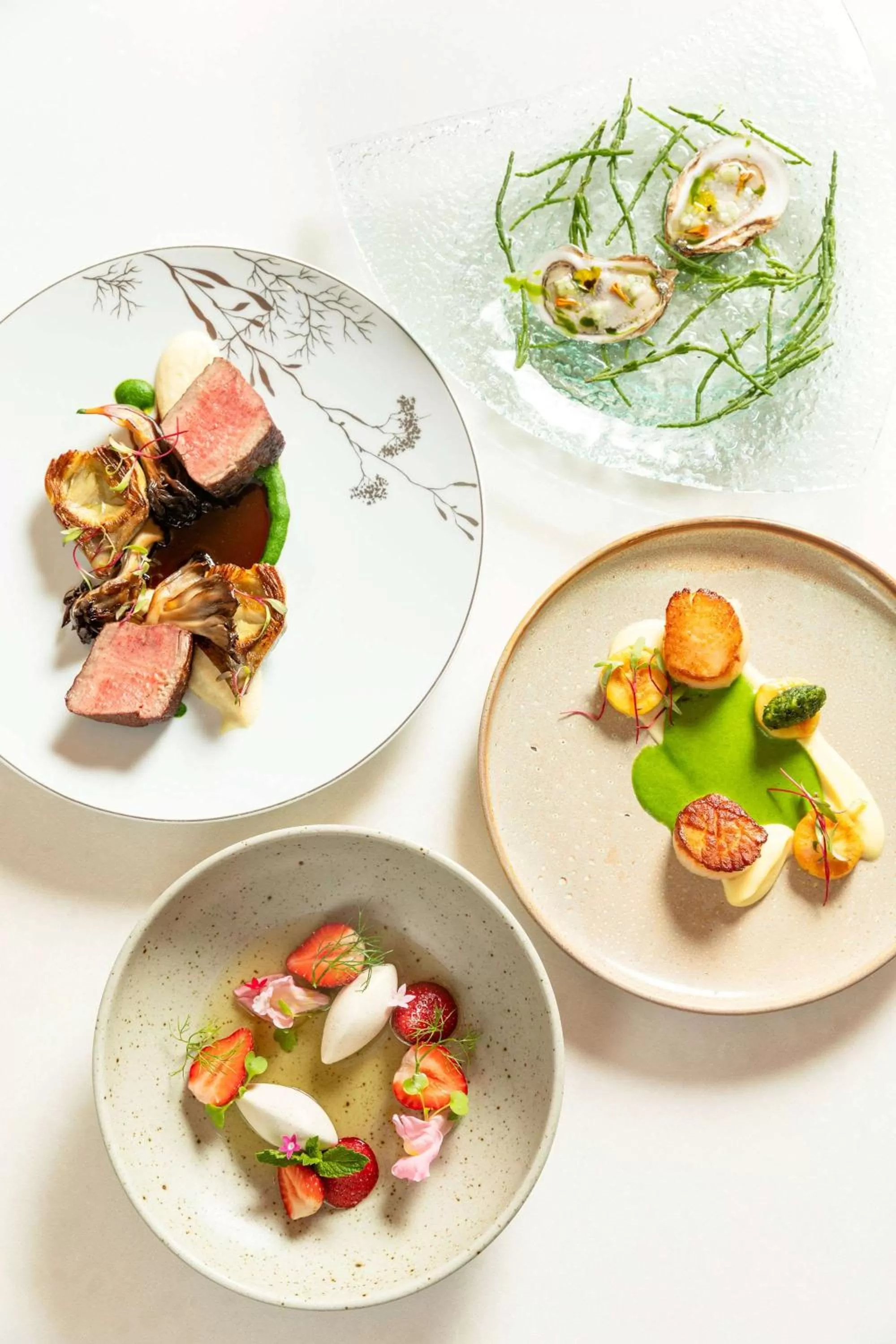 Restaurant/places to eat in Shangri-La Toronto