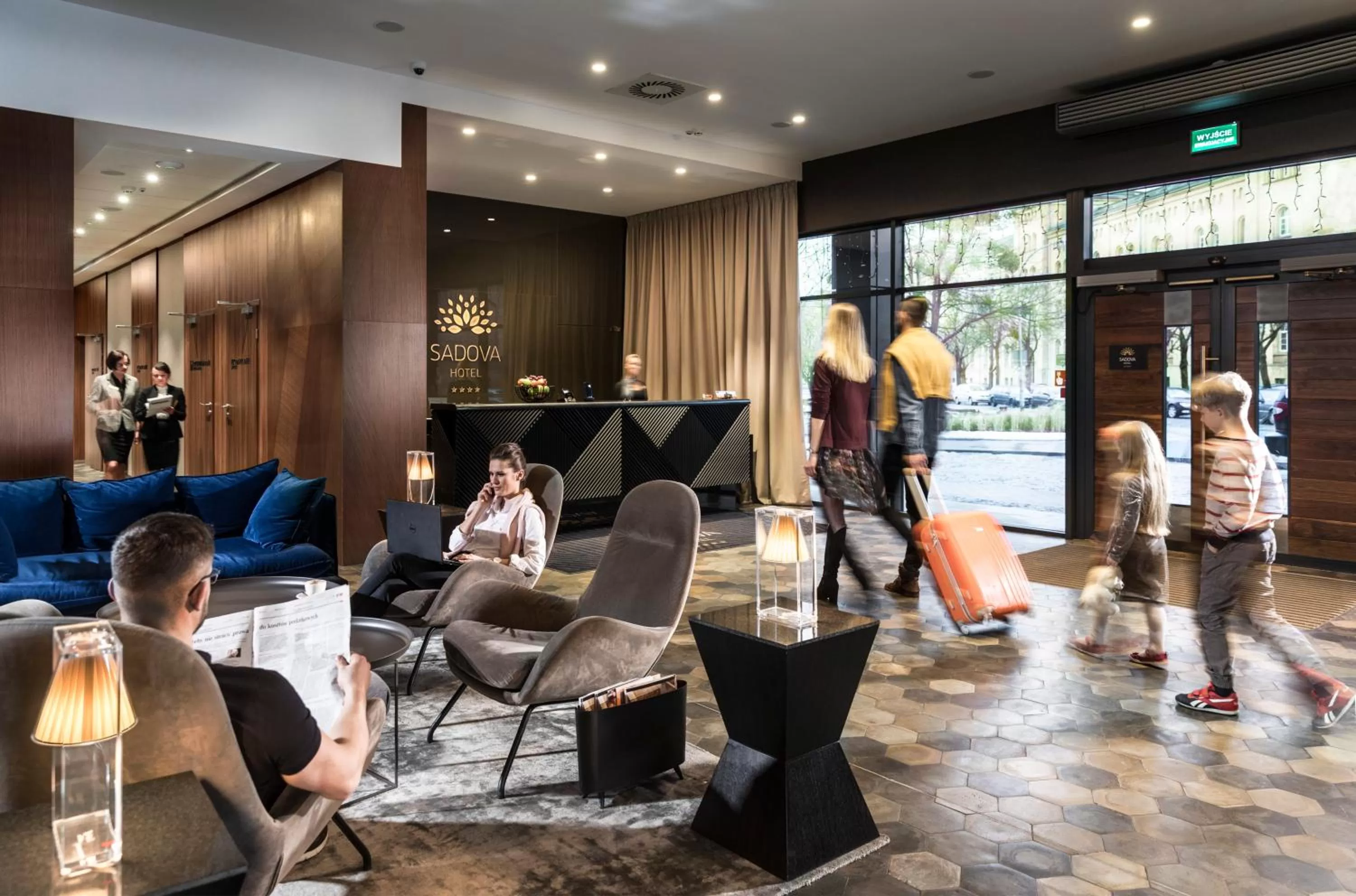 People in Hotel Sadova